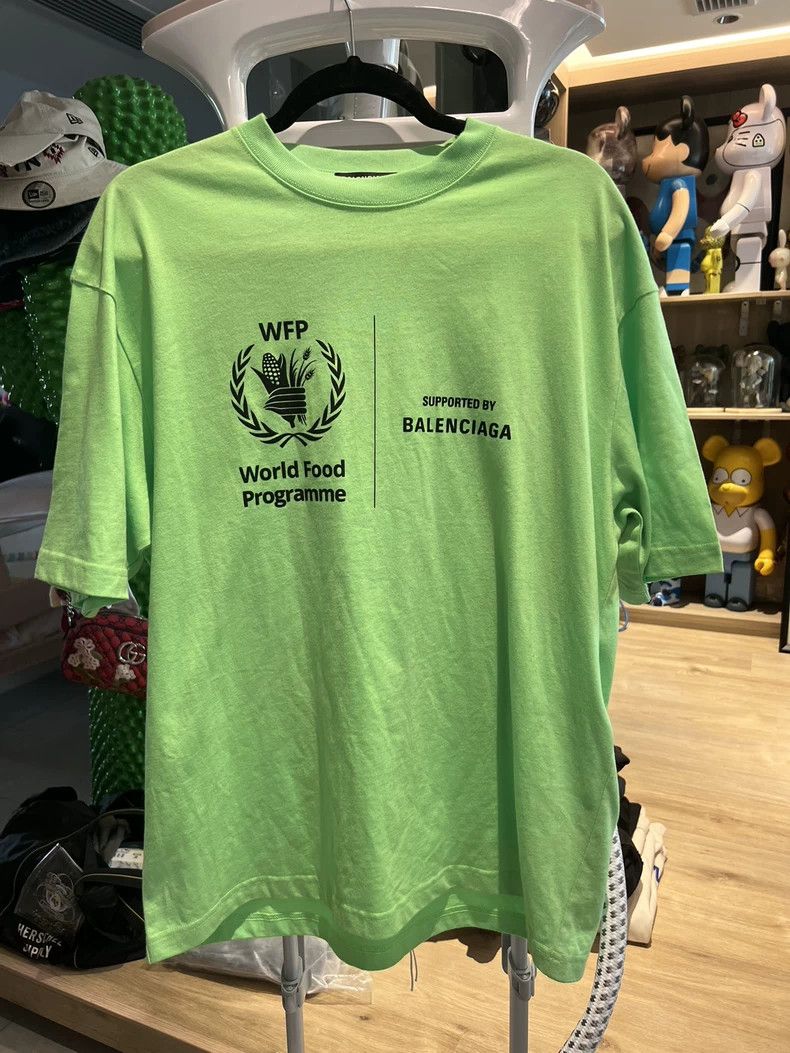Balenciaga Balenciaga Green Charity Short Sleeve Tee - dmc Size US S / EU 44-46 / 1 - 1 Thumbnail