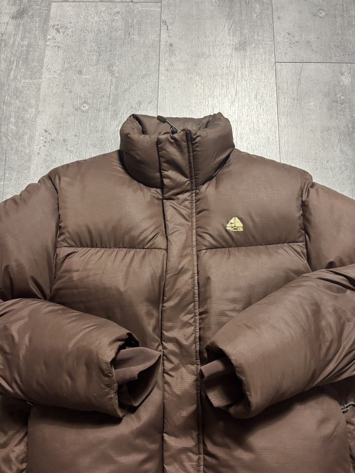 Nike ACG Vintage 2000’s Nike ACG No Sew Brown Puffer Jacket Size US L / EU 52-54 / 3 - 7 Thumbnail