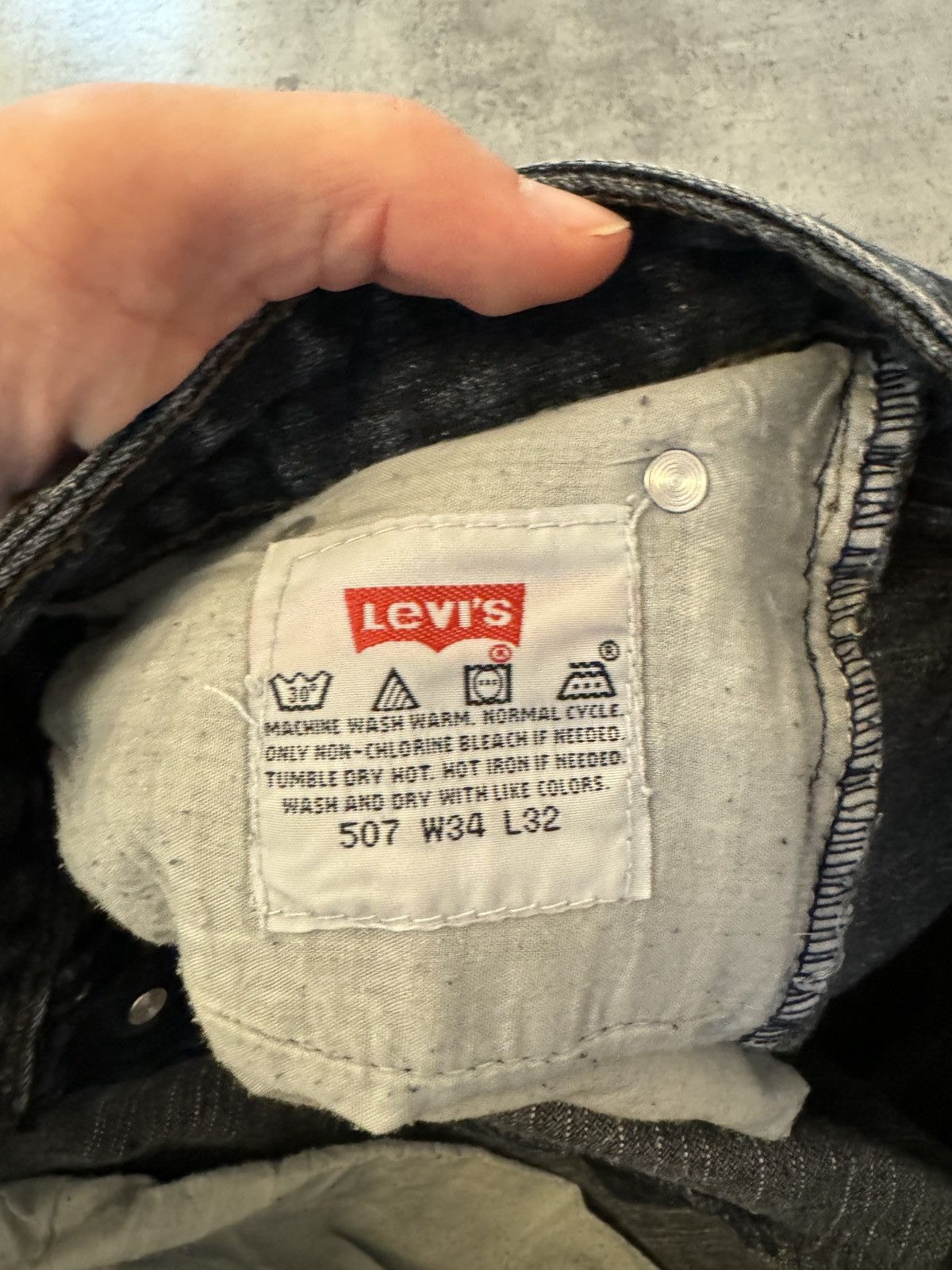 Levi's × Vintage Levi’s 507 Vintage Baggy Jeans Denim black 90s rap skate y2k Size US 34 / EU 50 - 7 Thumbnail