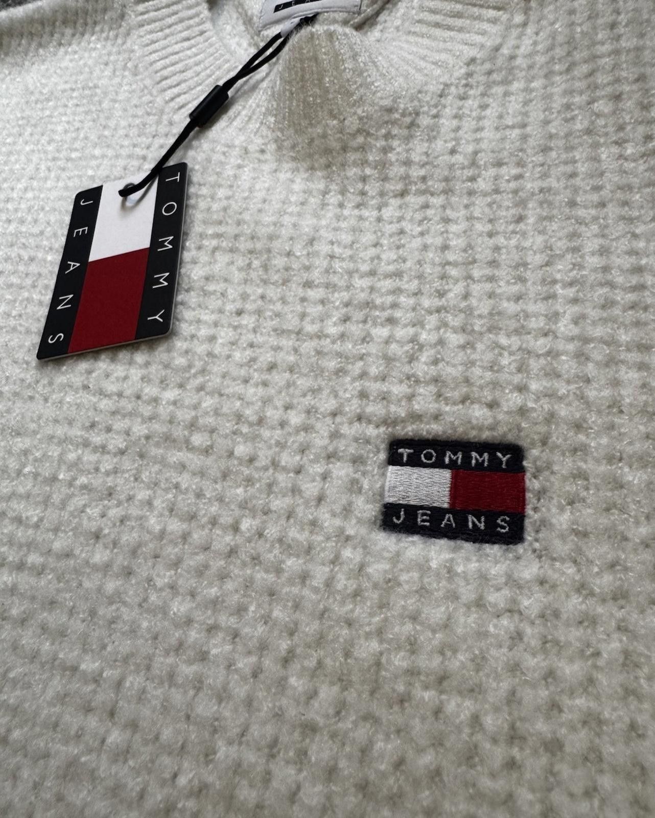 Tommy Hilfiger Tommy Jeans Waffle Knit Sweater White Melange Size L BNWT Size US L / EU 52-54 / 3 - 3 Thumbnail