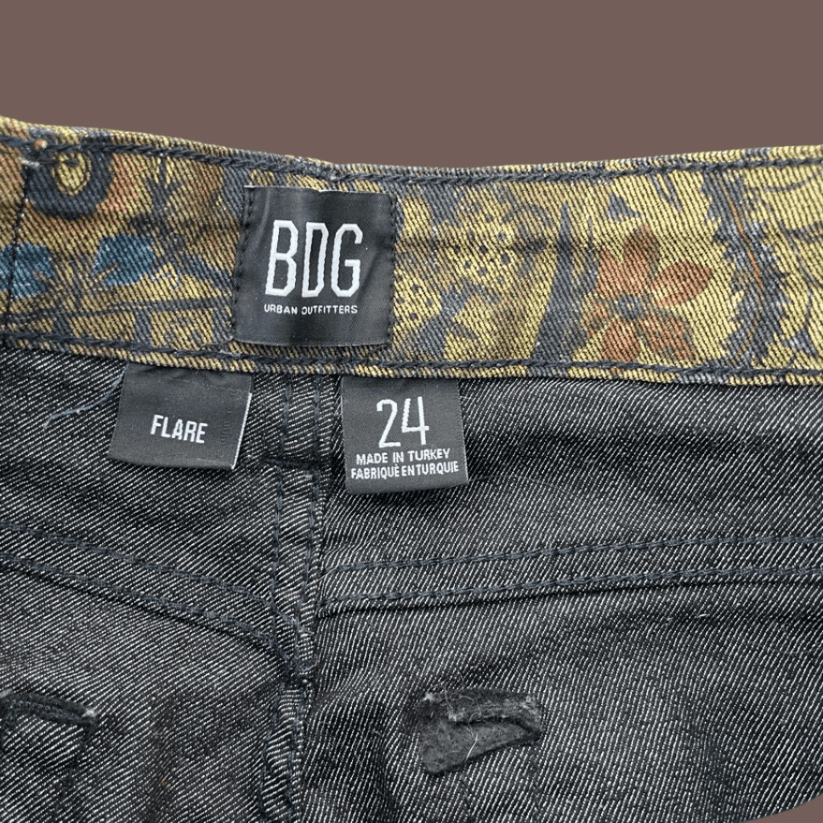 Bdg VTG Flare Pants | BDG Multicolor Print | Boho Y2K Size 26" / US 2 / IT 38 - 3 Thumbnail