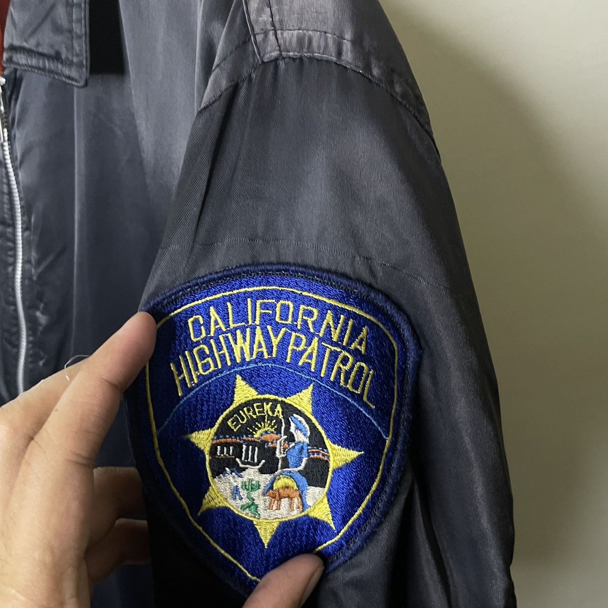 Vintage 1990s Eureka California Highway Patrol Black Satin Bomber Size US L / EU 52-54 / 3 - 2 Thumbnail