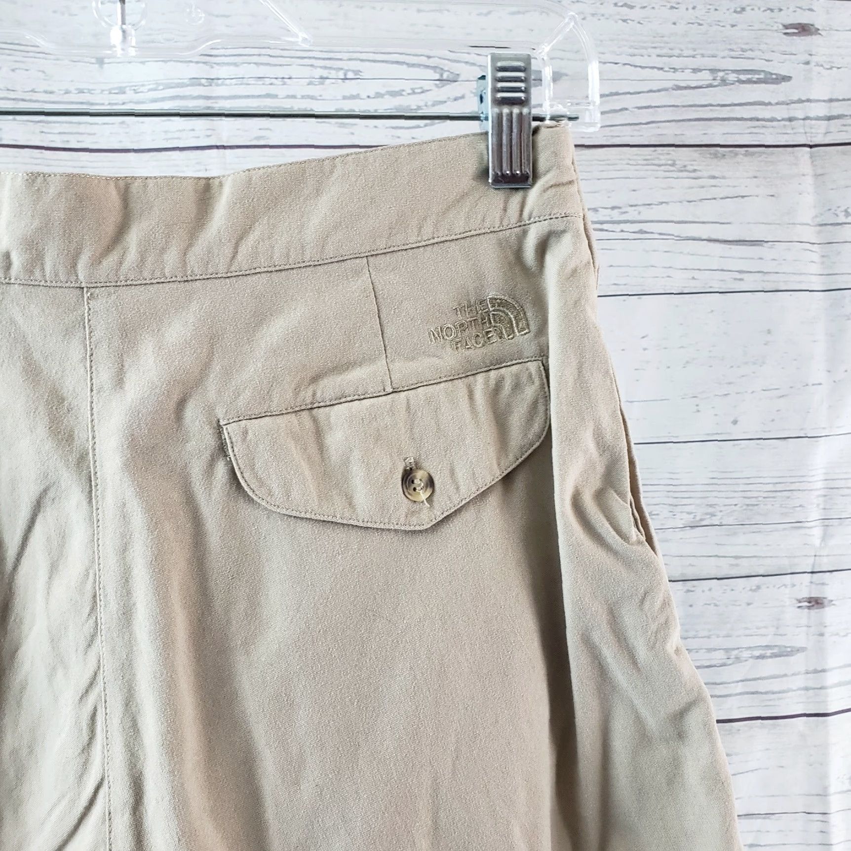 The North Face North Face Skort Womens Sz 8 Tan Nylon Wrap Front Pockets Size ONE SIZE - 3 Thumbnail