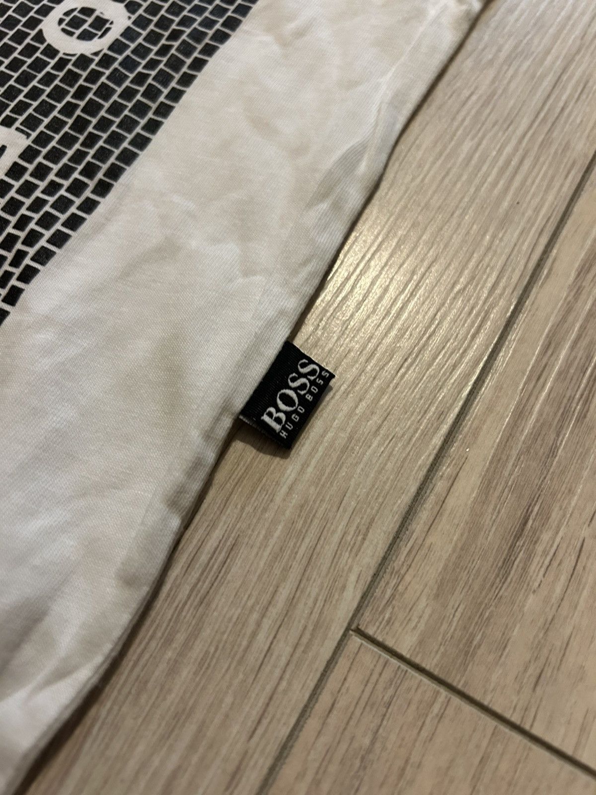 Hugo Boss Hugo Boss slim fit basic white black tee Size US L / EU 52-54 / 3 - 4 Thumbnail