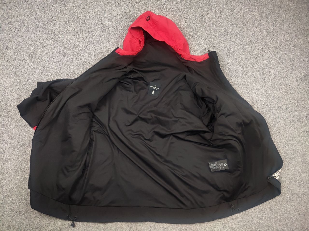 Marcelo Burlon Marcelo Burlon of Milan NBA Chicago Bulls Windbreaker Jacket Size US XL / EU 56 / 4 - 21 Thumbnail