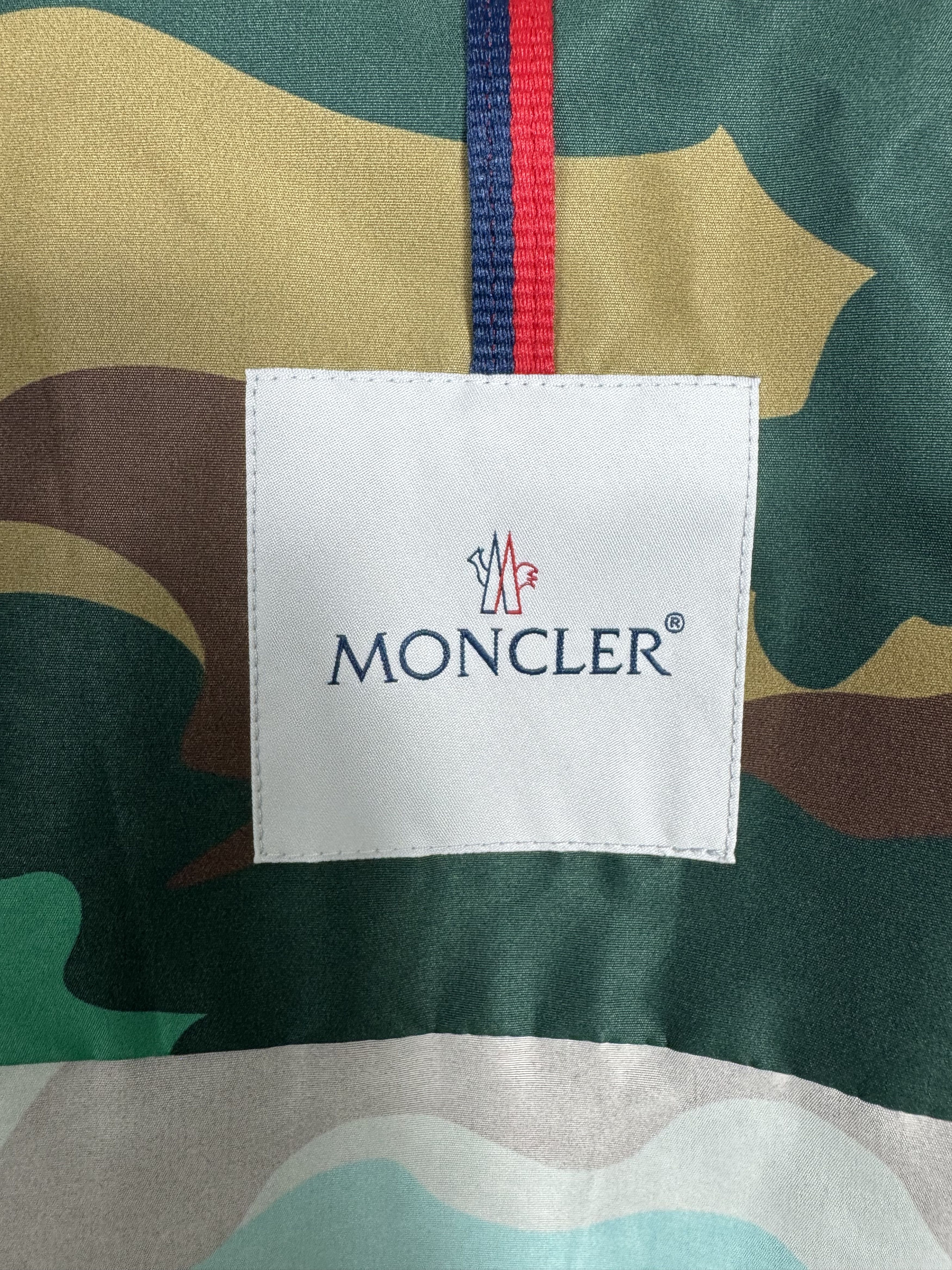 Moncler Moncler Carion Camo Jacket Size US XL / EU 56 / 4 - 7 Thumbnail