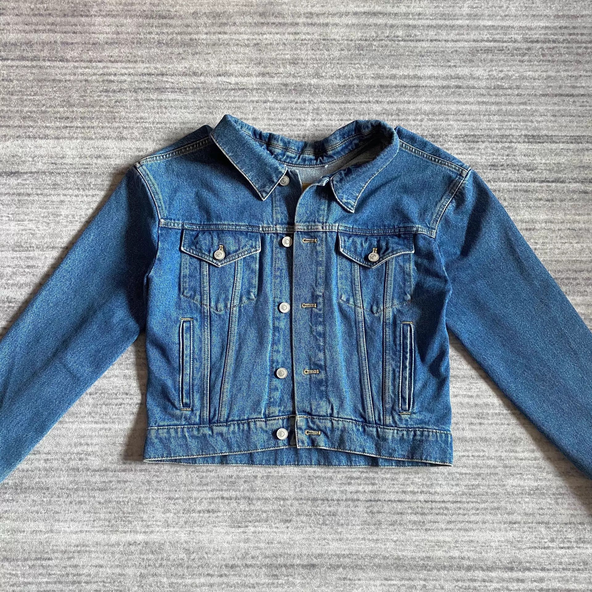 Balenciaga Balenciaga Decon Washed Denim Unisex Jacket 34 Worn Once Size XS / US 0-2 / IT 36-38 - 1 Thumbnail