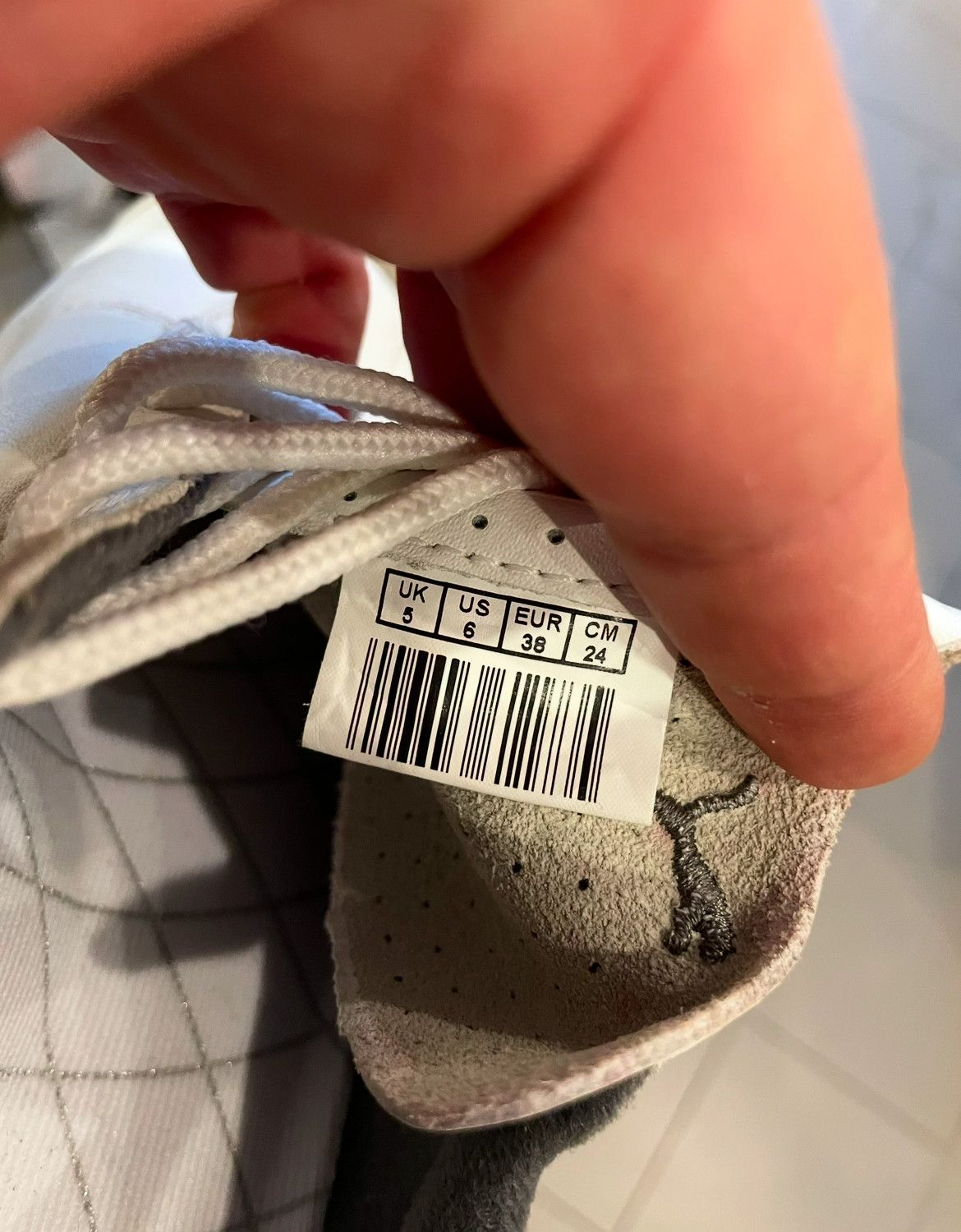 Puma × Vintage Rare Puma Y2K Japan style white Snekers Size US 6 / EU 39 - 5 Thumbnail