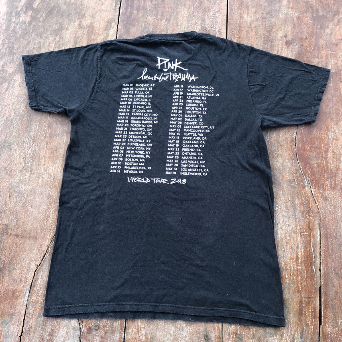 Band Tees Vintage Tour Pink American Singer Rare Shirt Size US L / EU 52-54 / 3 - 3 Thumbnail