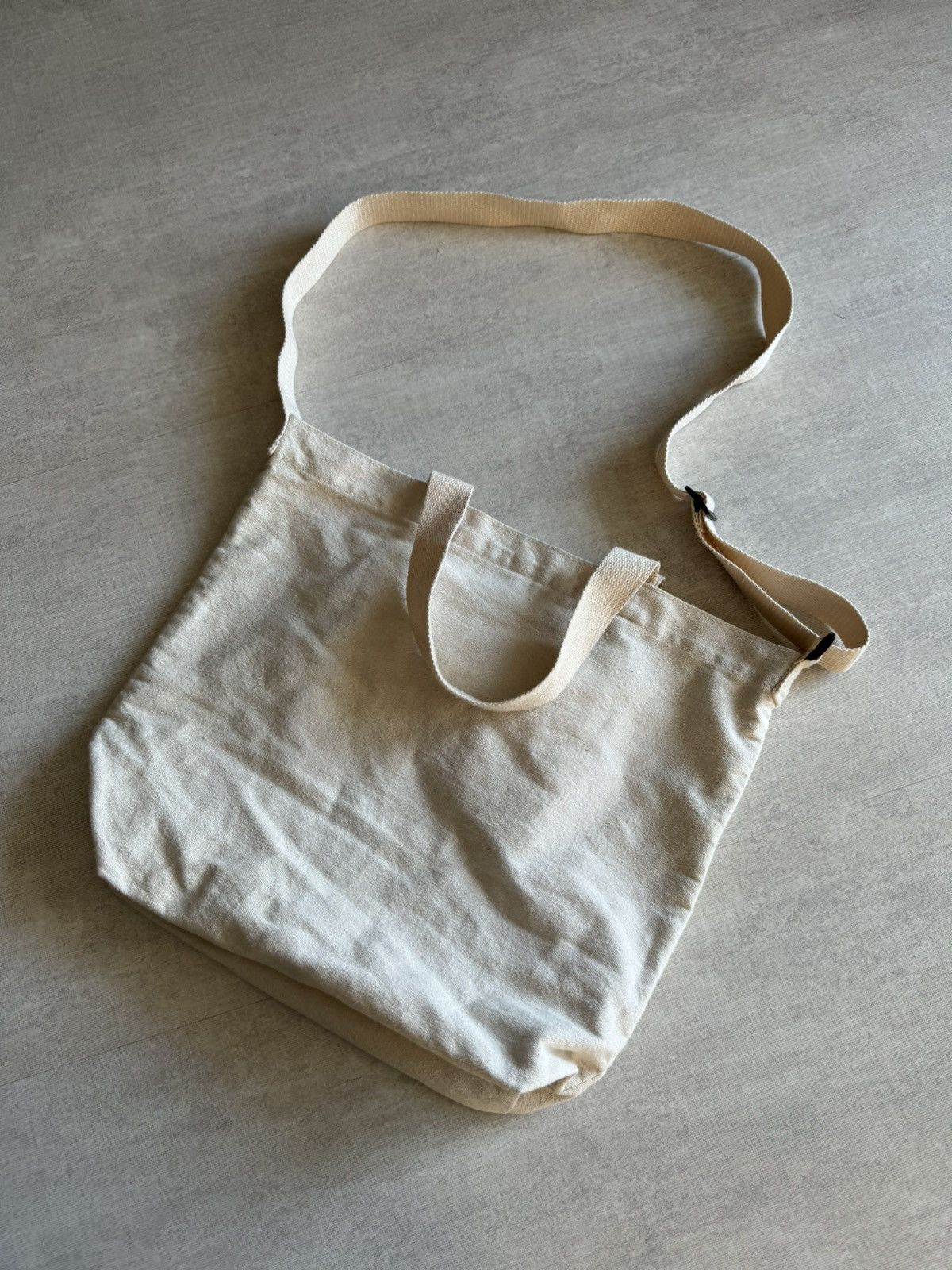 Issey Miyake × Ne-Net Ne-Net Cat face Crossbody bag by issey miyake Size ONE SIZE - 11 Thumbnail