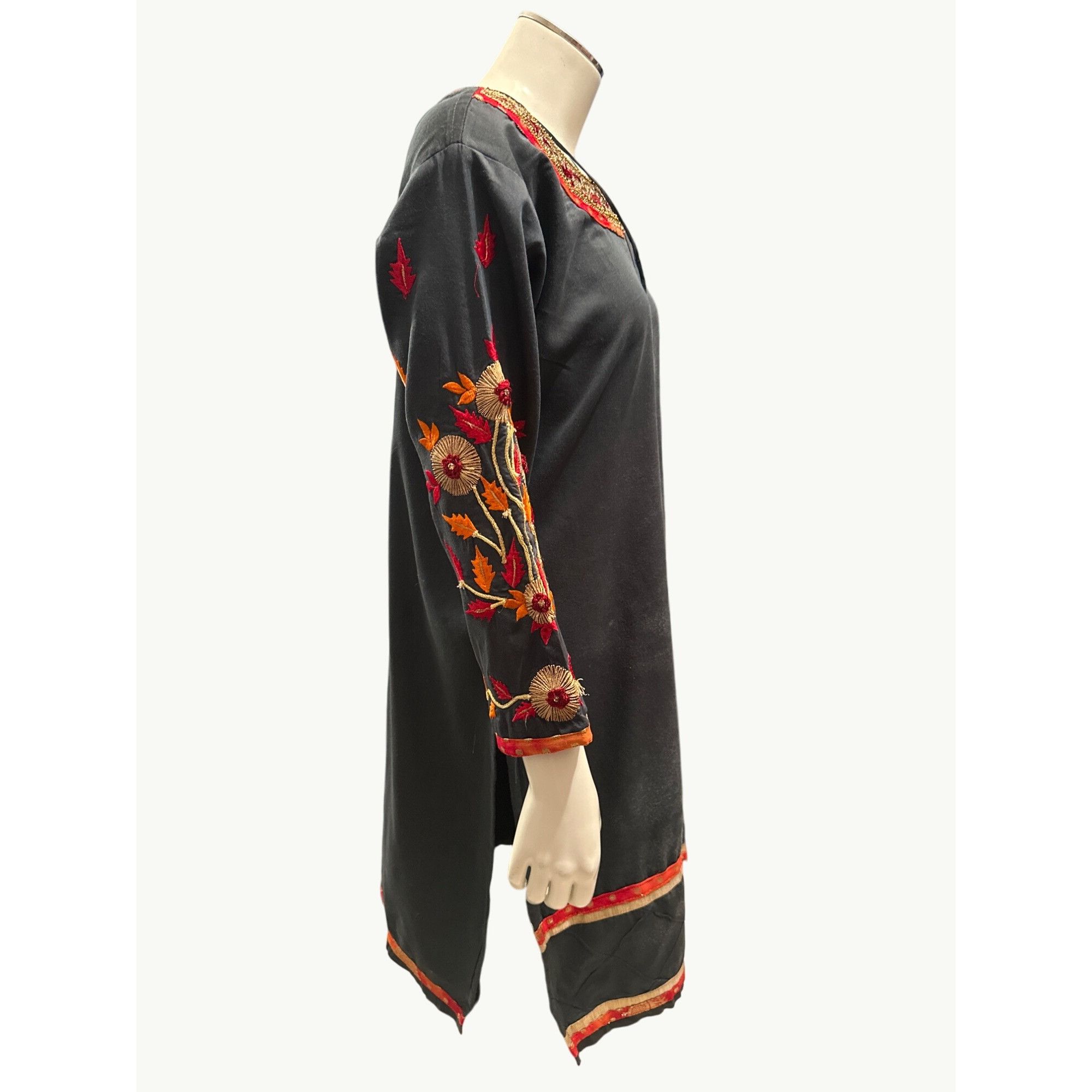 Other CCC Embroidered Tunic Dress Floral Stripe Detailing Long Sle Size M / US 6-8 / IT 42-44 - 4 Thumbnail