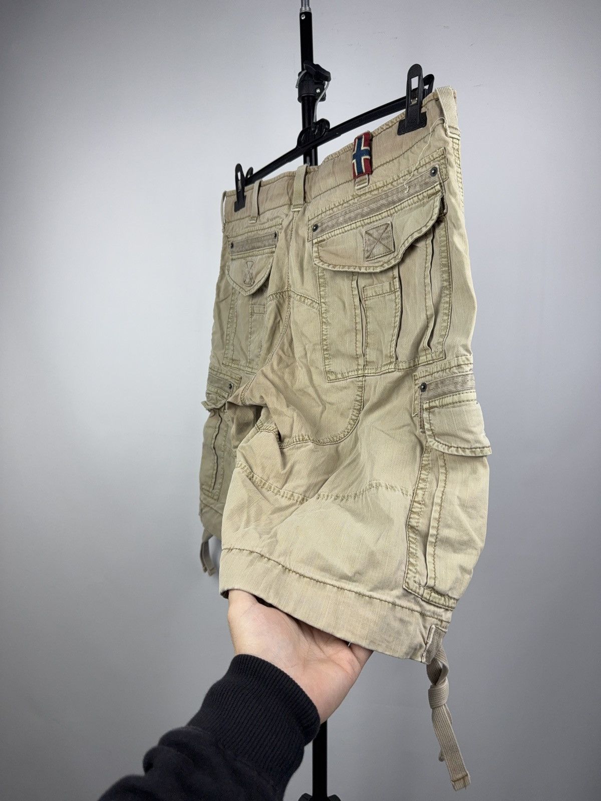 Napapijri Napapijri Cargo Utility Shorts Beige Cotton Outdoor Style Size US 34 / EU 50 - 10 Thumbnail