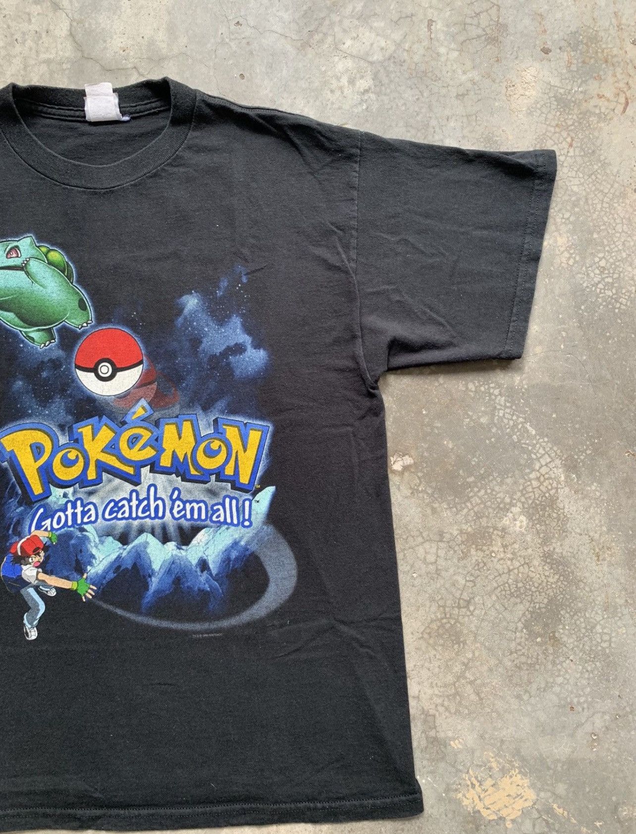 Anime 90s VINTAGE NINTENDO POKEMON ASH PIKACHU TEE Size US M / EU 48-50 / 2 - 3 Thumbnail