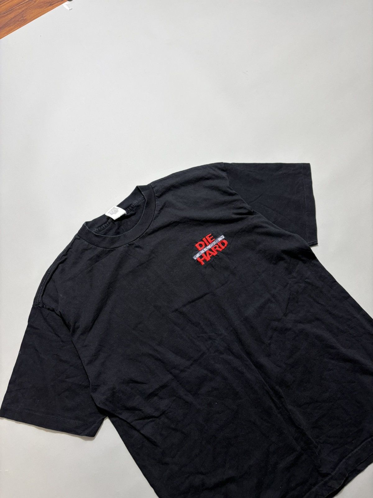Other Vintage Die Hard tshirt Size US XL / EU 56 / 4 - 1 Thumbnail