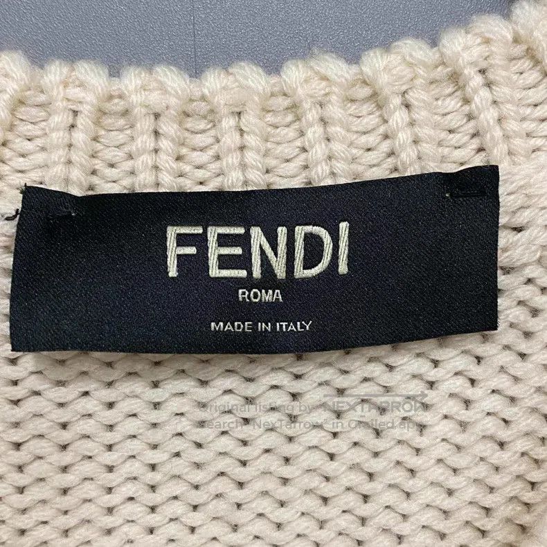 Fendi Fendi Letter Logo Knit Wool Sweater Size US S / EU 44-46 / 1 - 4 Thumbnail