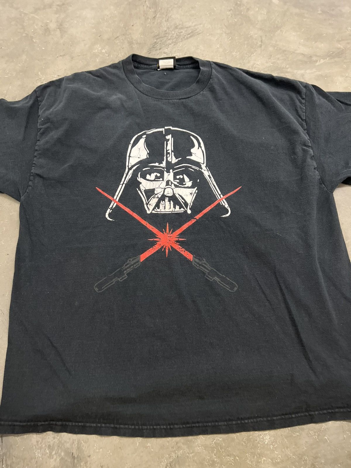 Vintage 00s Vintage Star Wars darth vader tee Size US XXL / EU 58 / 5 - 1 Thumbnail