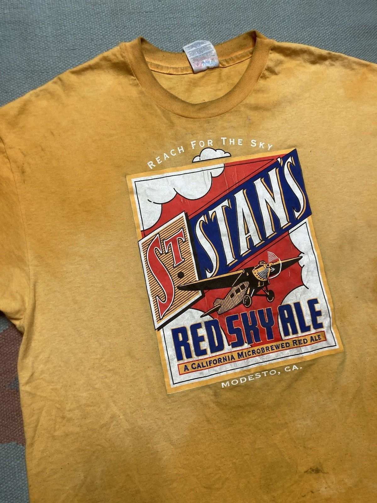 Vintage Vintage 90s t shirt St Stans red sky ale beer California XL Size US XL / EU 56 / 4 - 4 Thumbnail