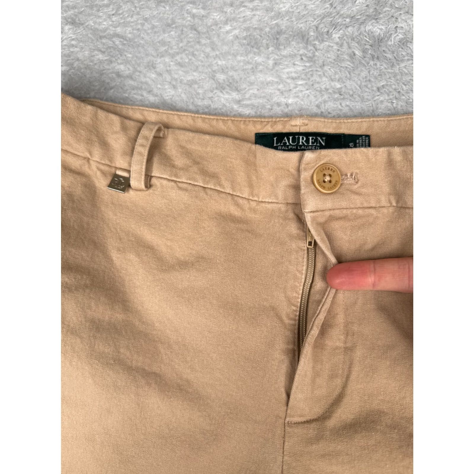 Ralph Lauren Lauren Ralph Lauren Shorts Womens 32x10 10 Beige Chino Cotton Blend Golf Casual Size 32" / US 10 / IT 46 - 6 Thumbnail