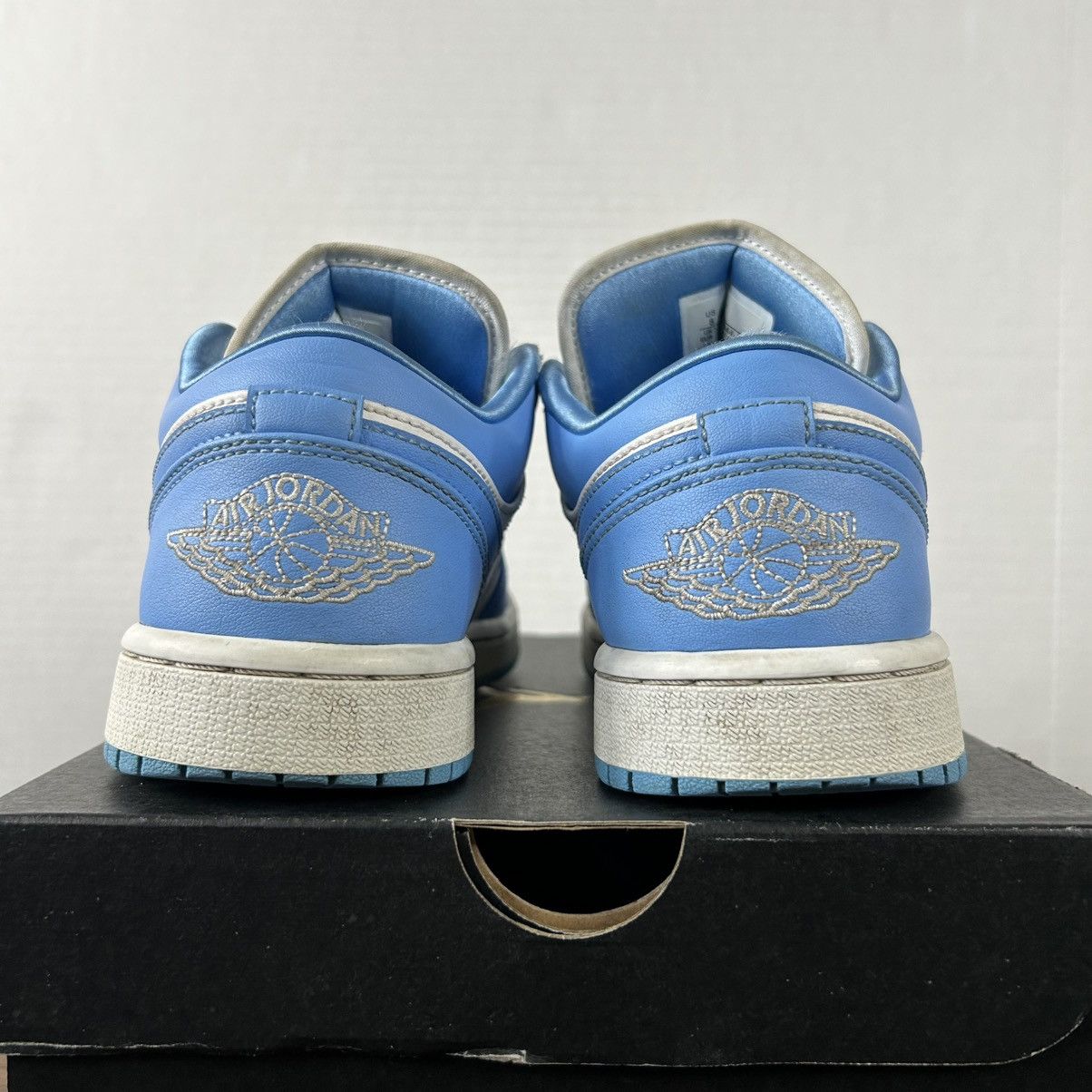 Nike Jordan 1 Low University Blue UNC Women's Size 8 Size US 8 / IT 38 - 3 Thumbnail