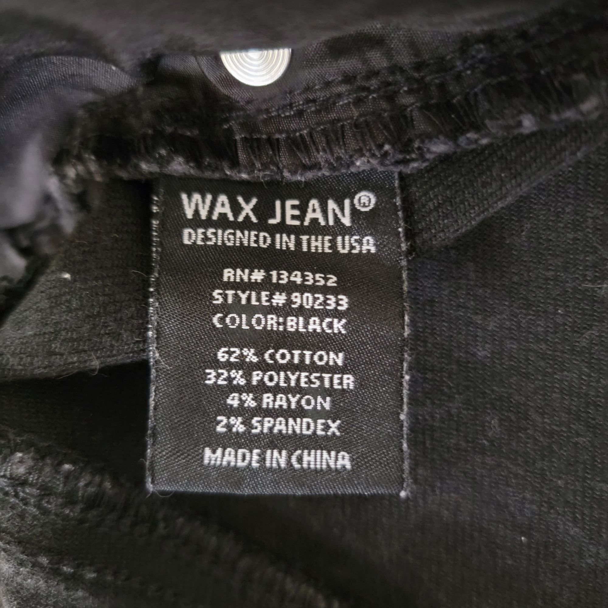Other Wax Jean Collection Black Distressed Denim Shorts Size L Size 34" / US 12 / IT 48 - 4 Thumbnail