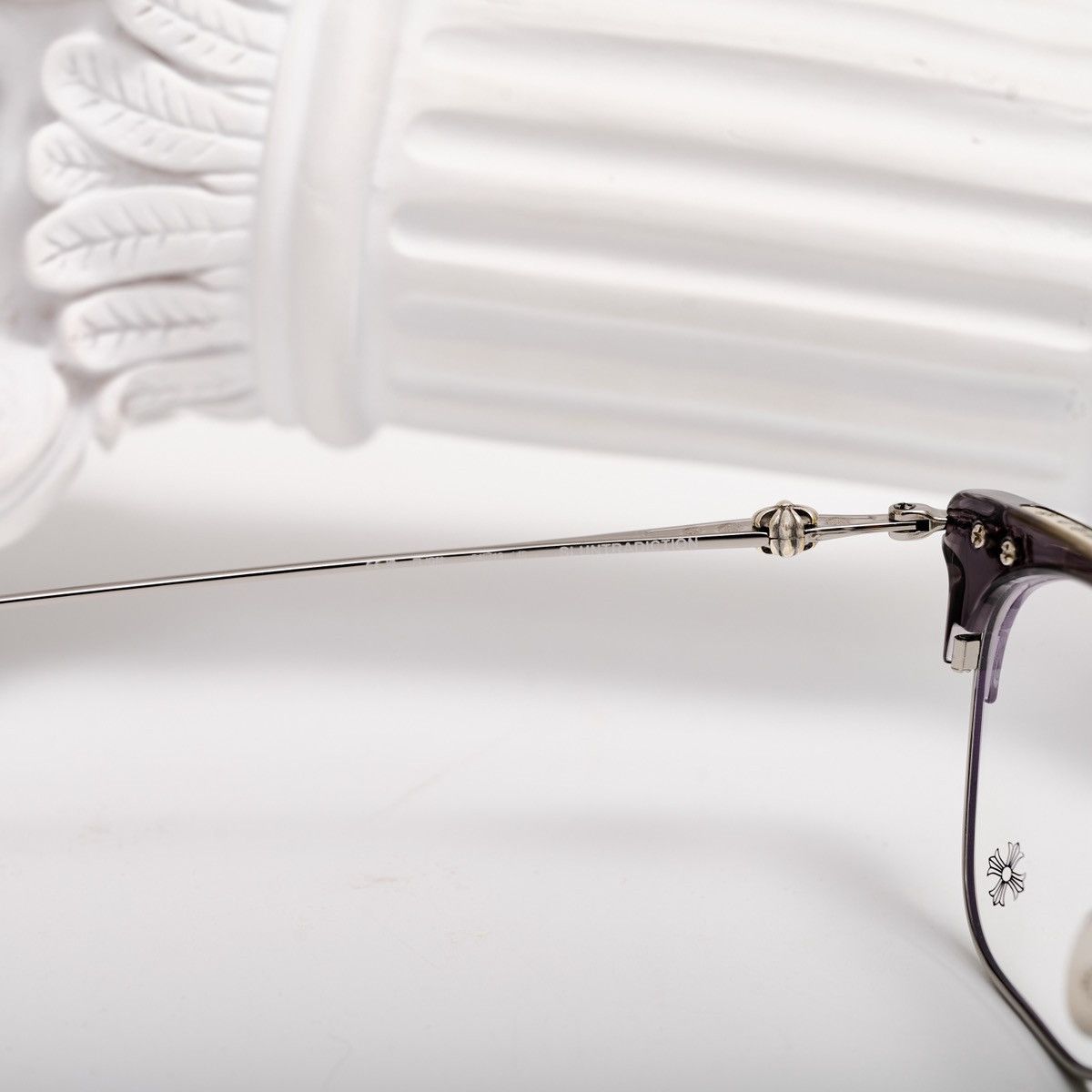 Chrome Hearts CHROME HEARTS SLUNTRADICTION (54) FLINT/GUNMETAL GLASSES Size ONE SIZE - 5 Thumbnail