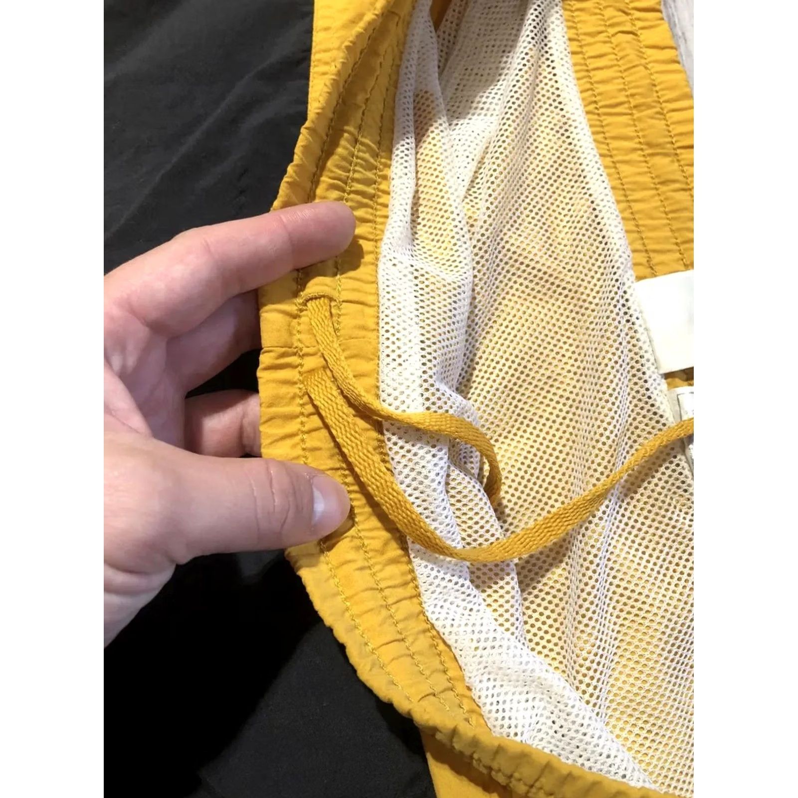 Nike VINTAGE Nike Nylon Shorts 90s Big Logo Swoosh Drill Men Size S Yellow Size US 29 - 6 Thumbnail