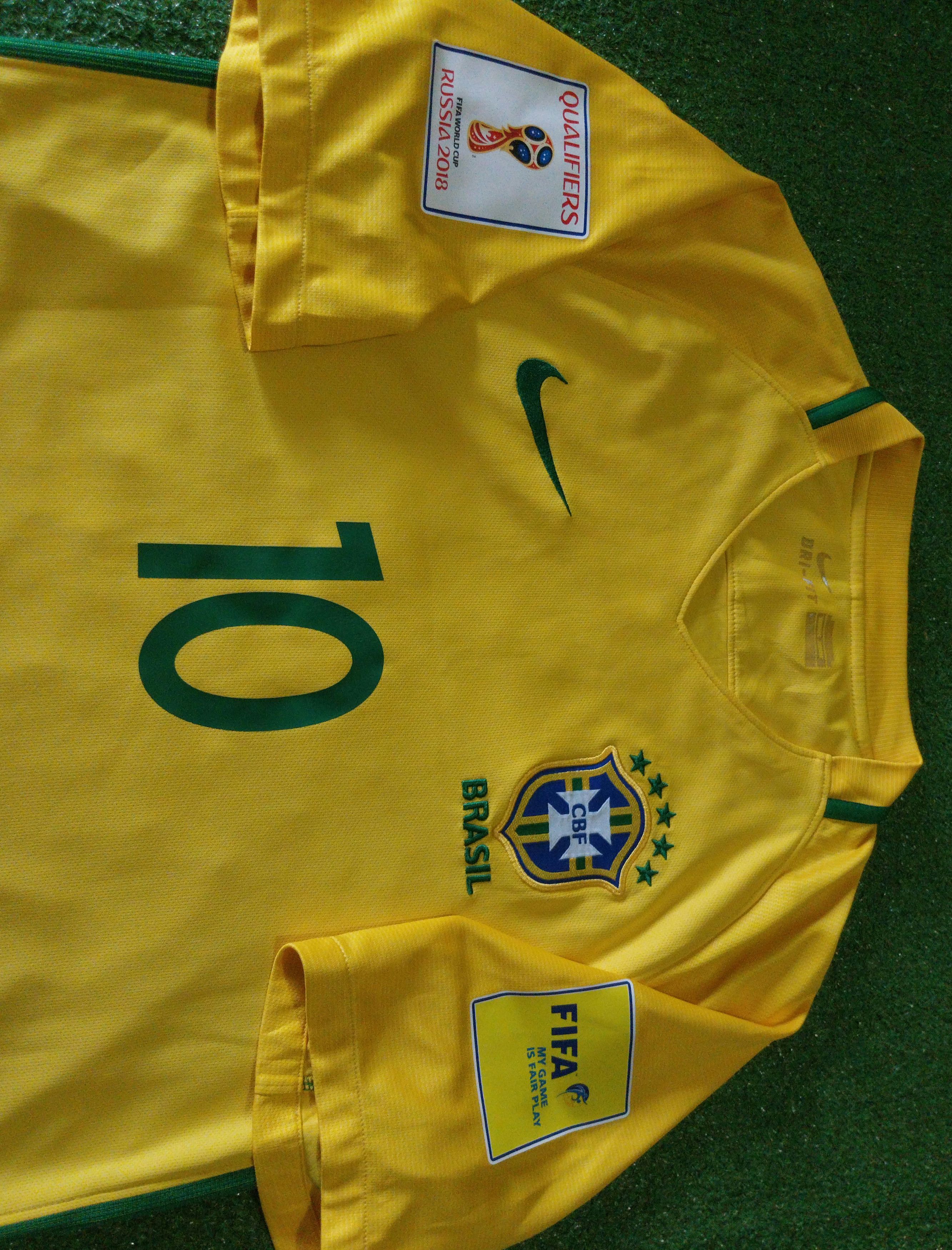 Nike Brazil home 2016 neymar jr jersey football Size US S / EU 44-46 / 1 - 3 Thumbnail