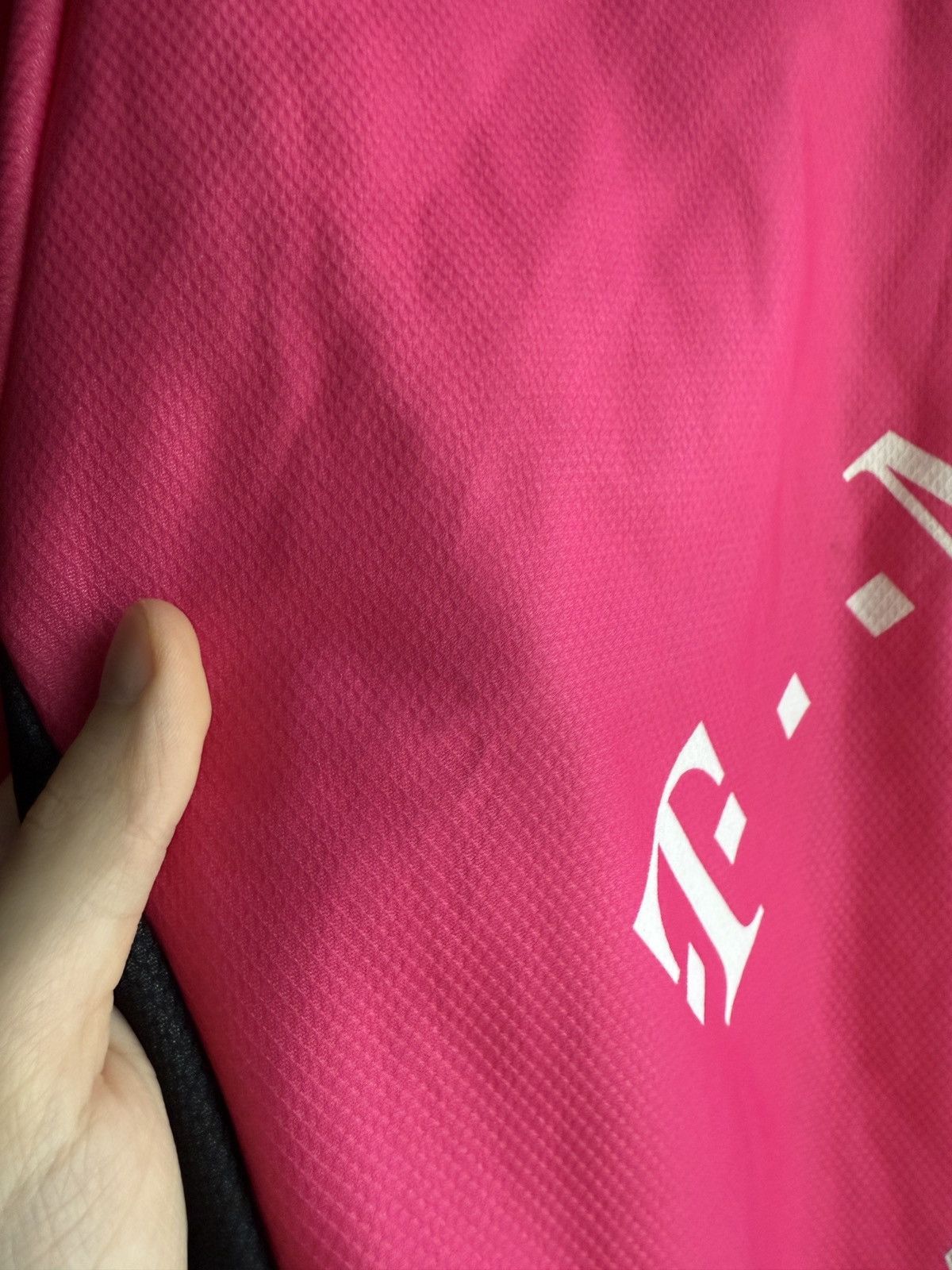Adidas Vintage Adidas TEAM TELEKOM T-MOBILE cycling Jacket Size US M / EU 48-50 / 2 - 20 Thumbnail