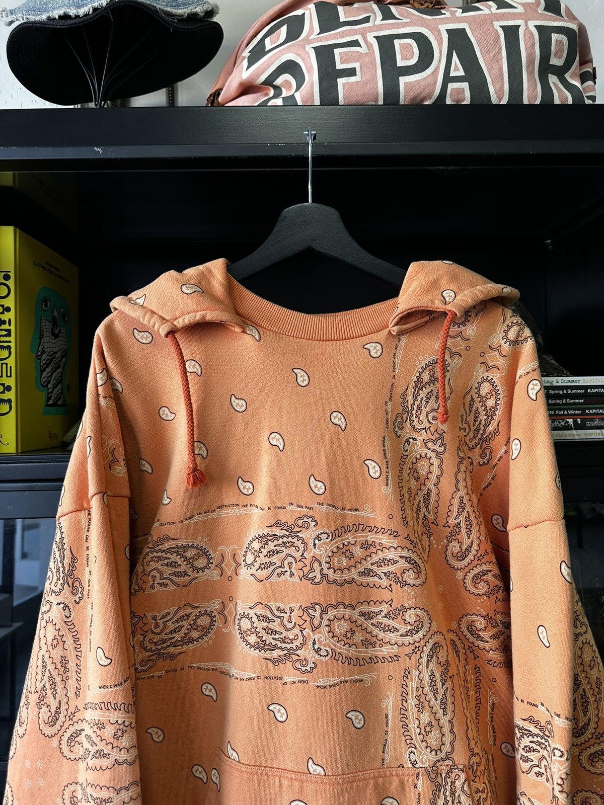 THE WORLD IS YOURS The World Is Yours X Innocence Paisley Vintage Hoodie Size US L / EU 52-54 / 3 - 5 Thumbnail