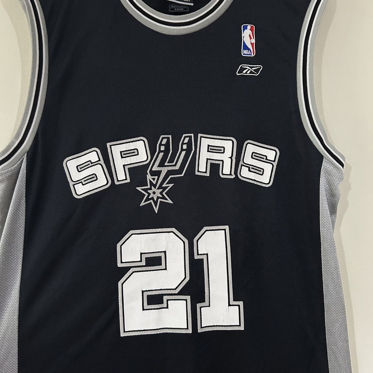 Reebok Vintage San Antonio Spurs Tim Duncan Jersey Size US S / EU 44-46 / 1 - 3 Thumbnail
