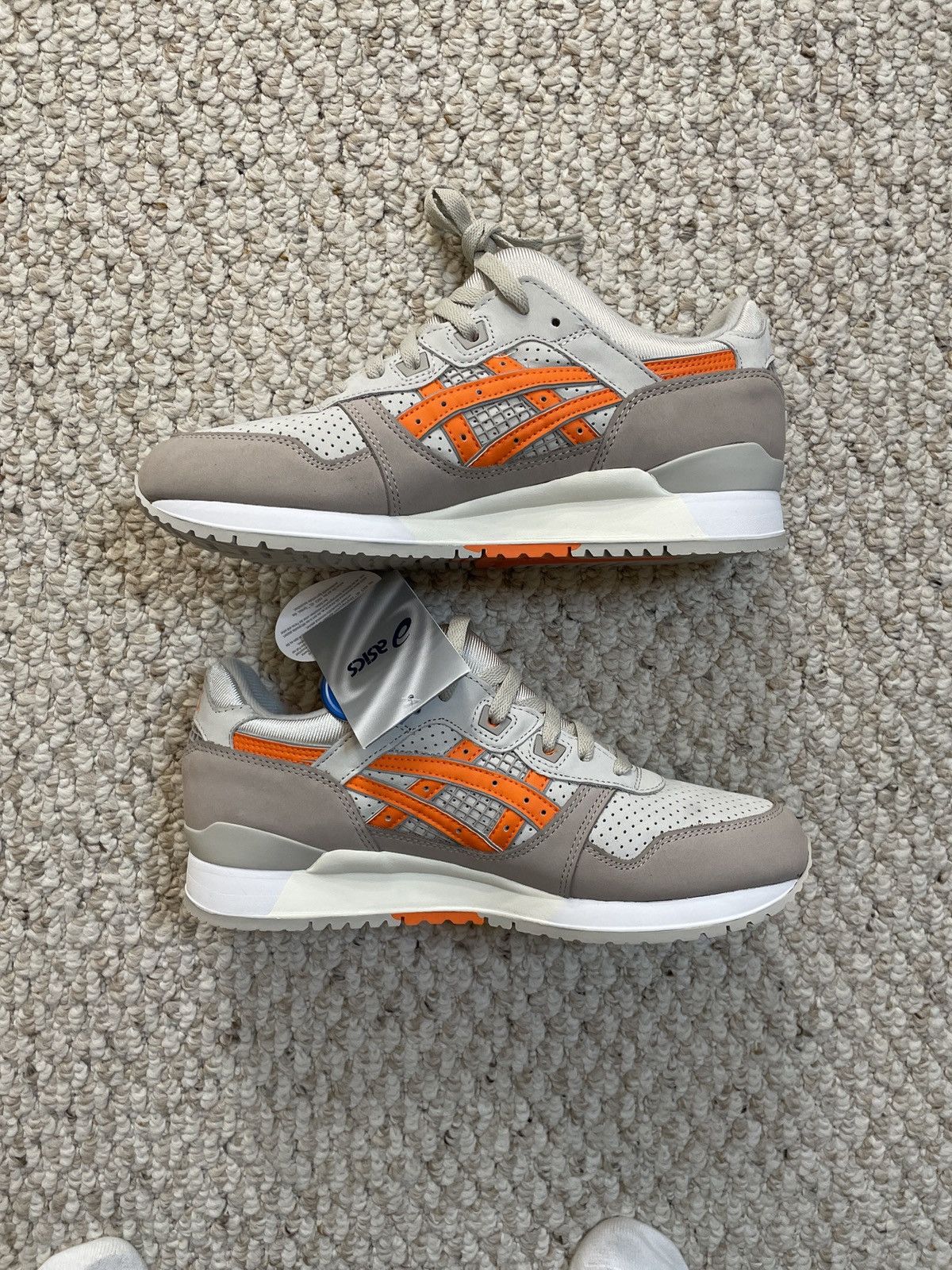 Asics × Kith × Ronnie Fieg BNIB Ronnie Fieg x ASICS Gel Lyte III Super Orange Size US 9 / EU 42 - 2 Thumbnail