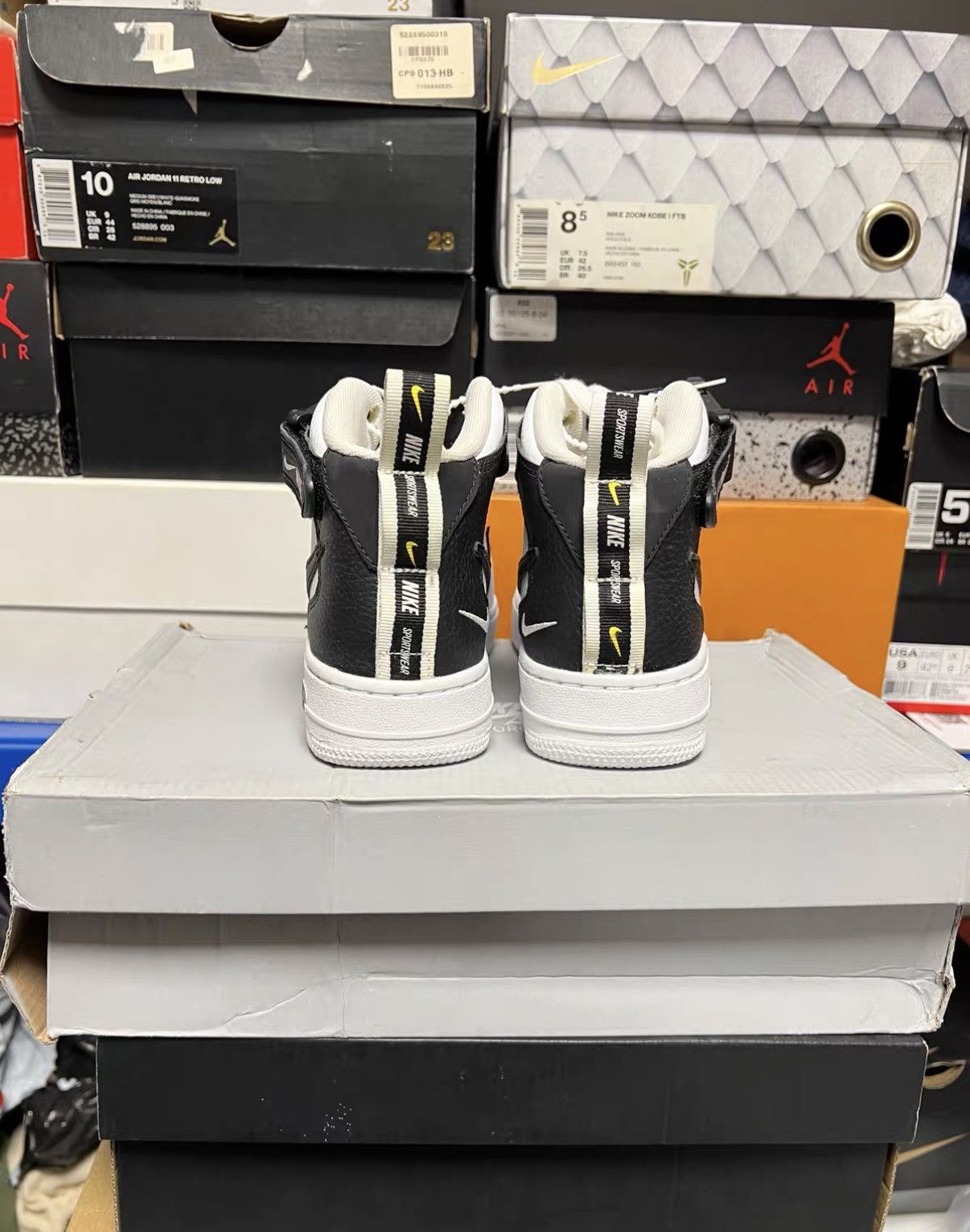 Nike Nike Air Force 1 LV8 High J42 Size US 5.5 / IT 35.5 - 3 Thumbnail