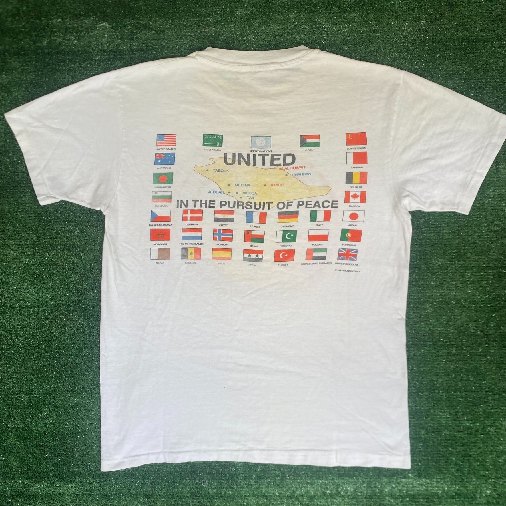 Hanes Iraq War Tee Vintage 90s Single Stitch Army Military Shirt Size US L / EU 52-54 / 3 - 6 Thumbnail