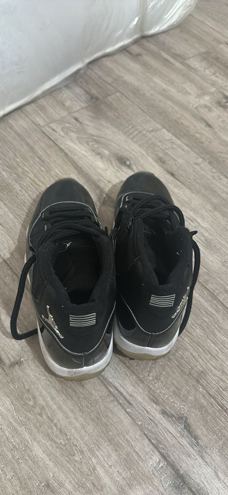 Jordan Brand Jordan 11 Size US 7 / EU 40 - 1 Thumbnail
