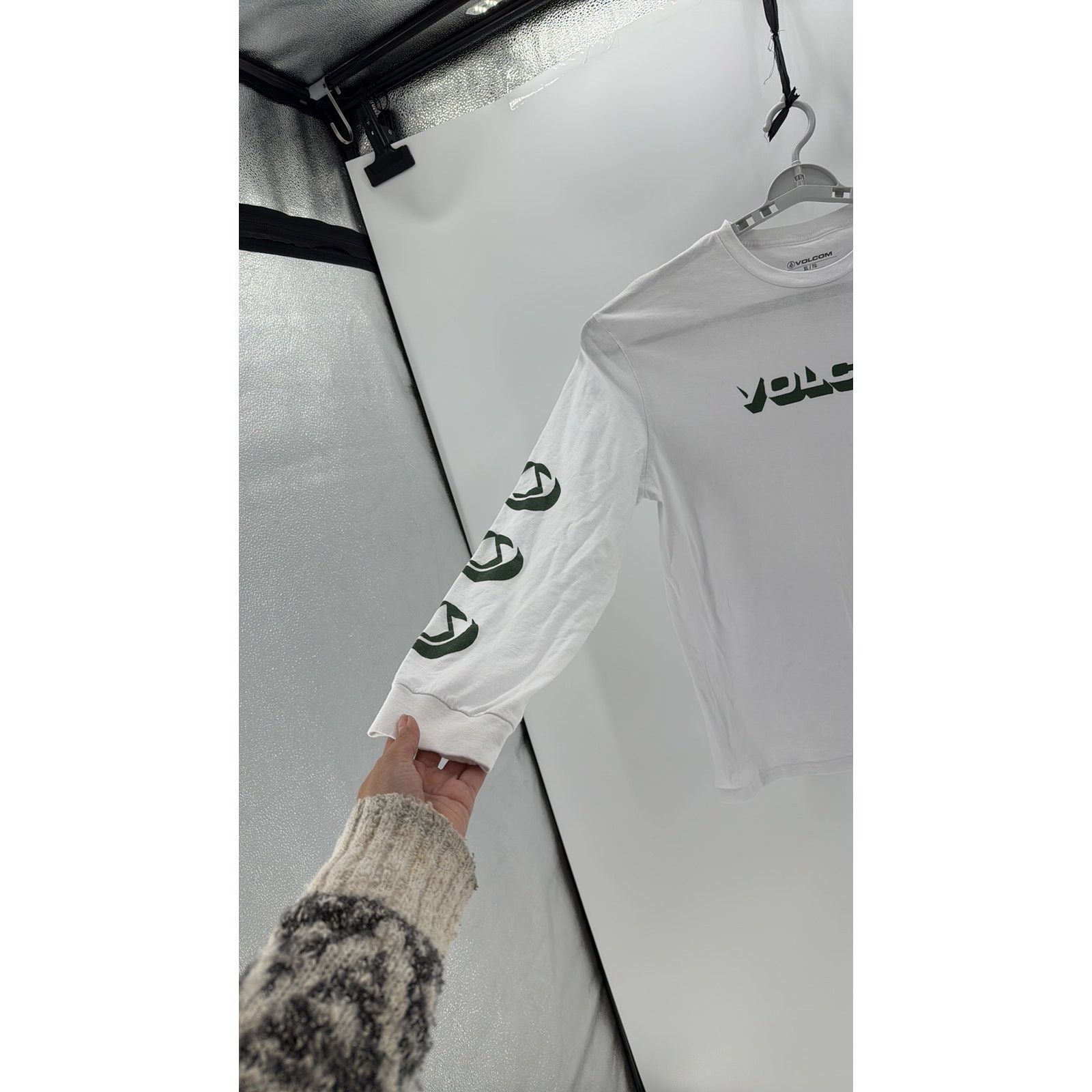 Volcom STONE VOID LONG SLEEVE TEE - WHITE green sz xl Size US XL / EU 56 / 4 - 5 Thumbnail