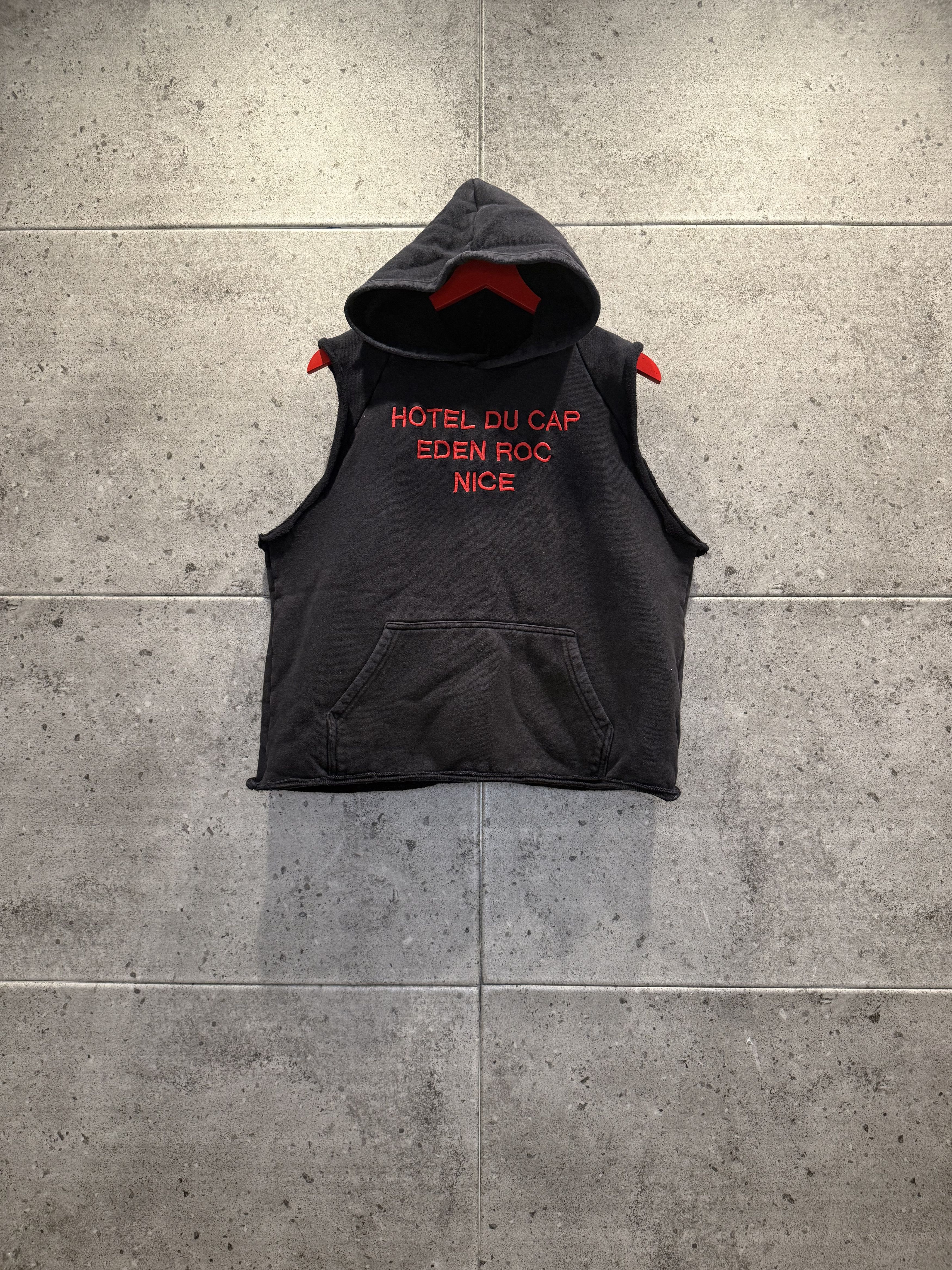 Enfants riches deprimes hotel du cap eden roc cutoff hoodie