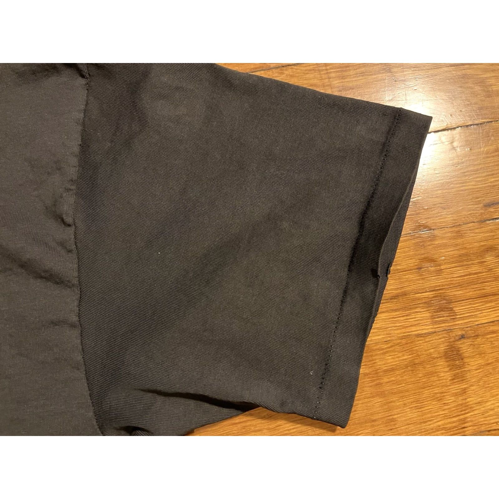 Hanes VINTAGE Hanes Beefy T-Shirt Black Mens XL 90s College William & Mary 300th Anniversary Homecoming 1993 Shirt Size US XL / EU 56 / 4 - 5 Thumbnail
