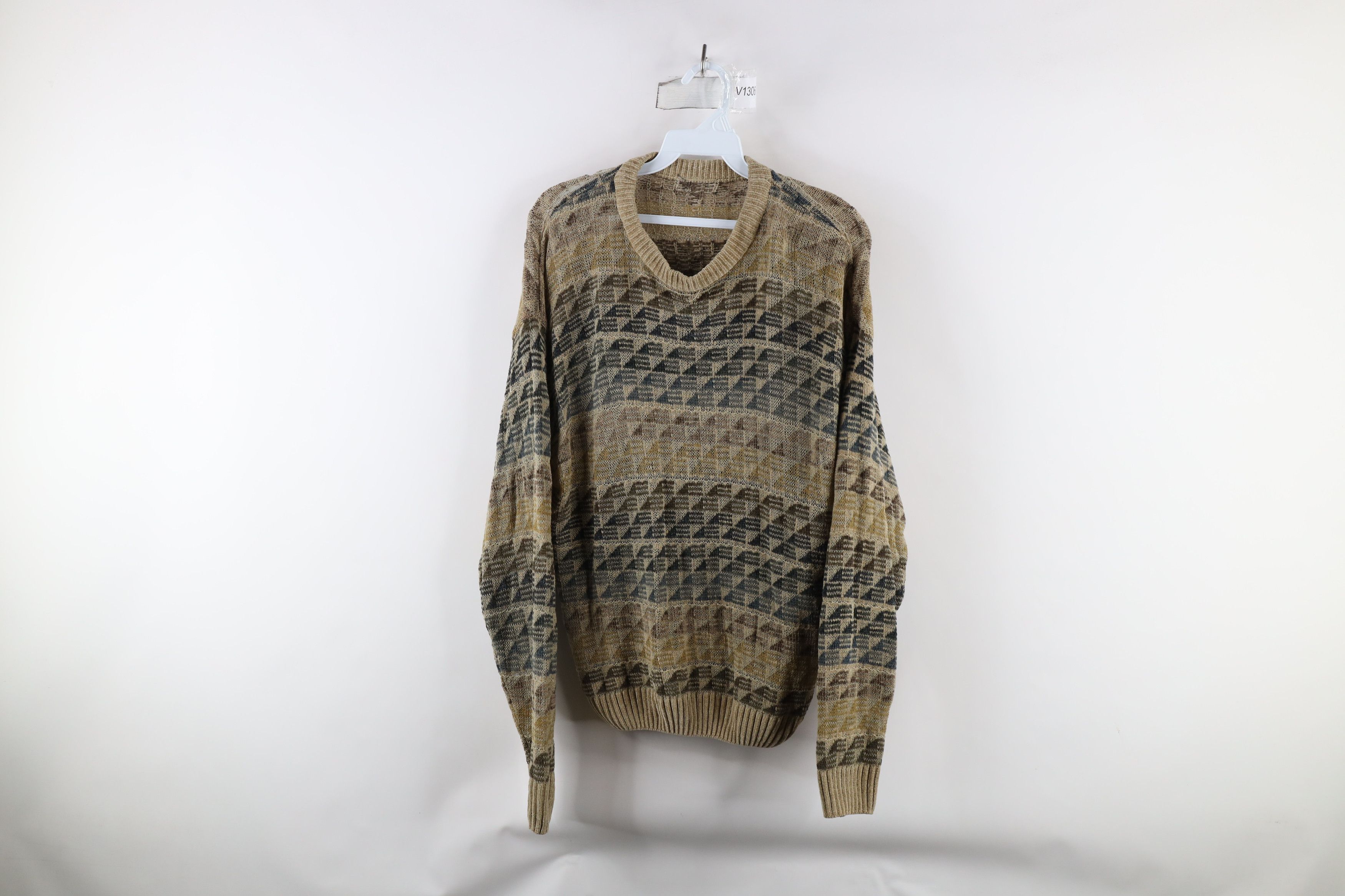 Vintage Vintage 90s Streetwear Rainbow Geometric Knit Dad Sweater Size US M / EU 48-50 / 2 - 1 Thumbnail