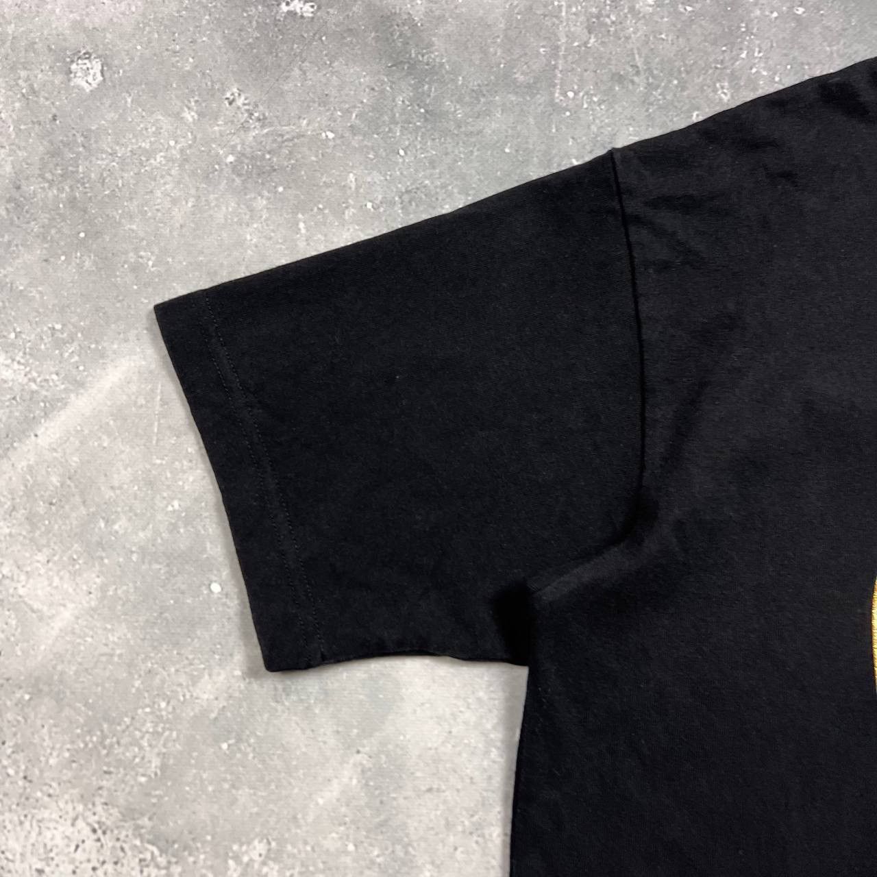 Aape AAPE by A Bathing Ape Gold Logo Universe T Shirt Black Size US S / EU 44-46 / 1 - 10 Thumbnail