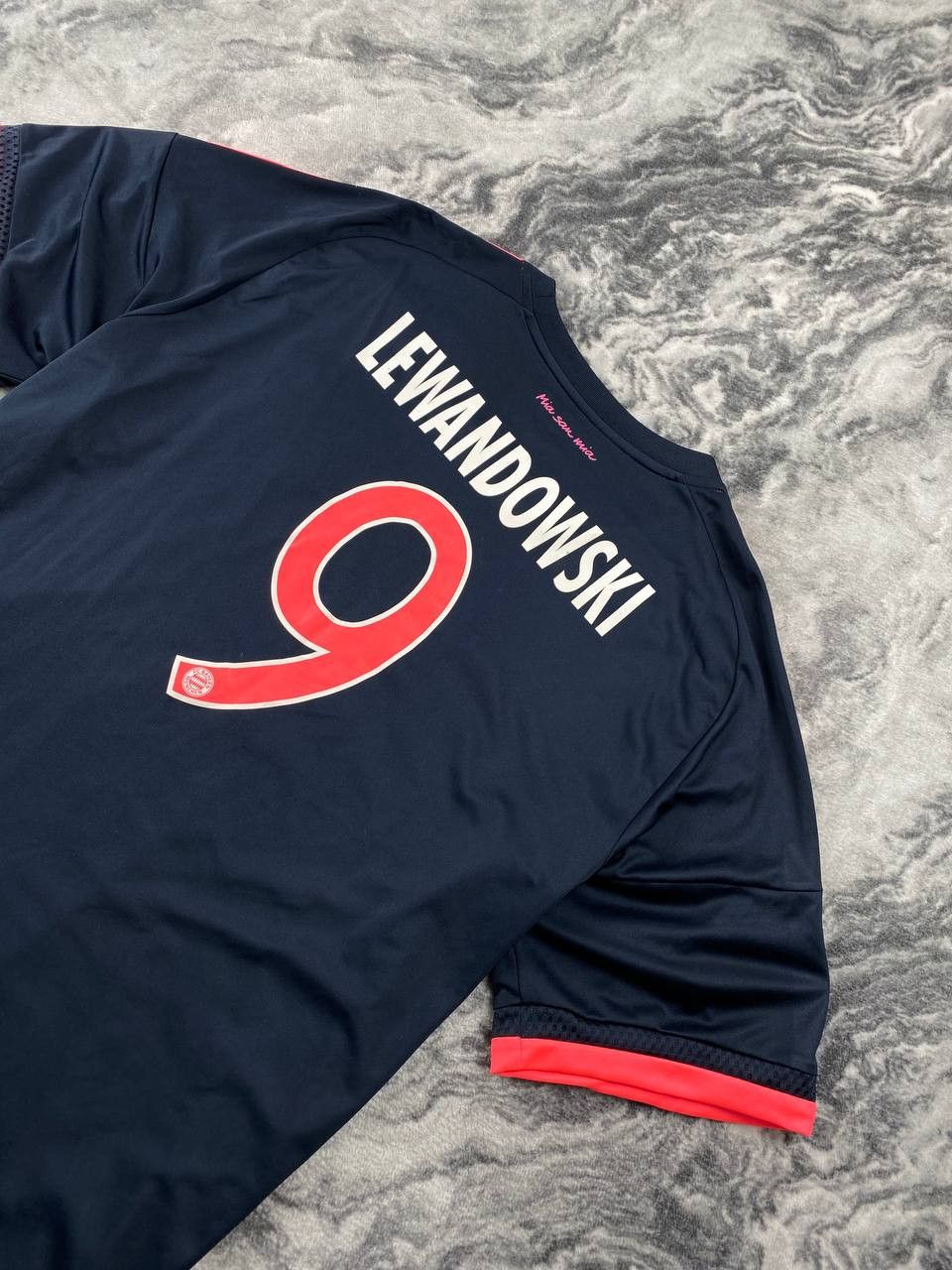 Adidas Adidas Bayern München 2015 2016 Lewandowski #9 Third Jersey Size US XXL / EU 58 / 5 - 15 Thumbnail