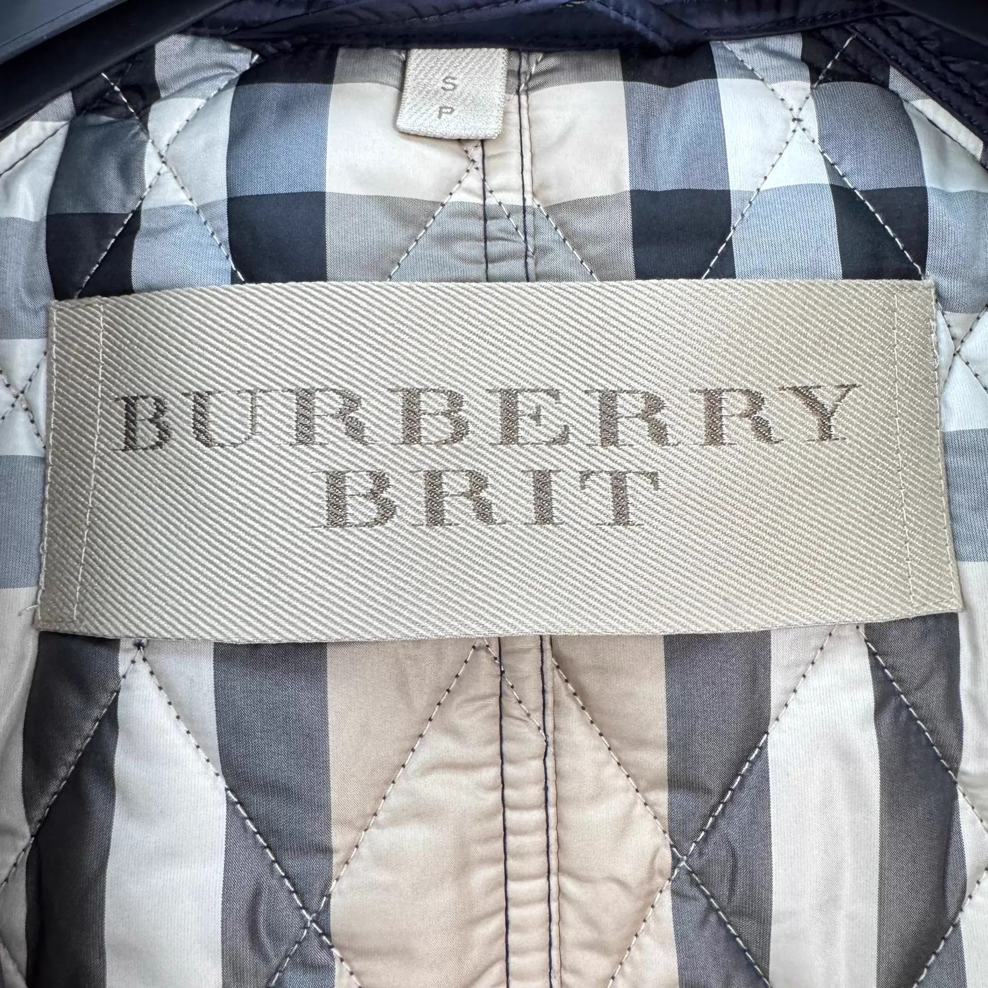 Burberry Burberry quilted check puffer jacket S 98 New Size S / US 4 / IT 40 - 6 Thumbnail