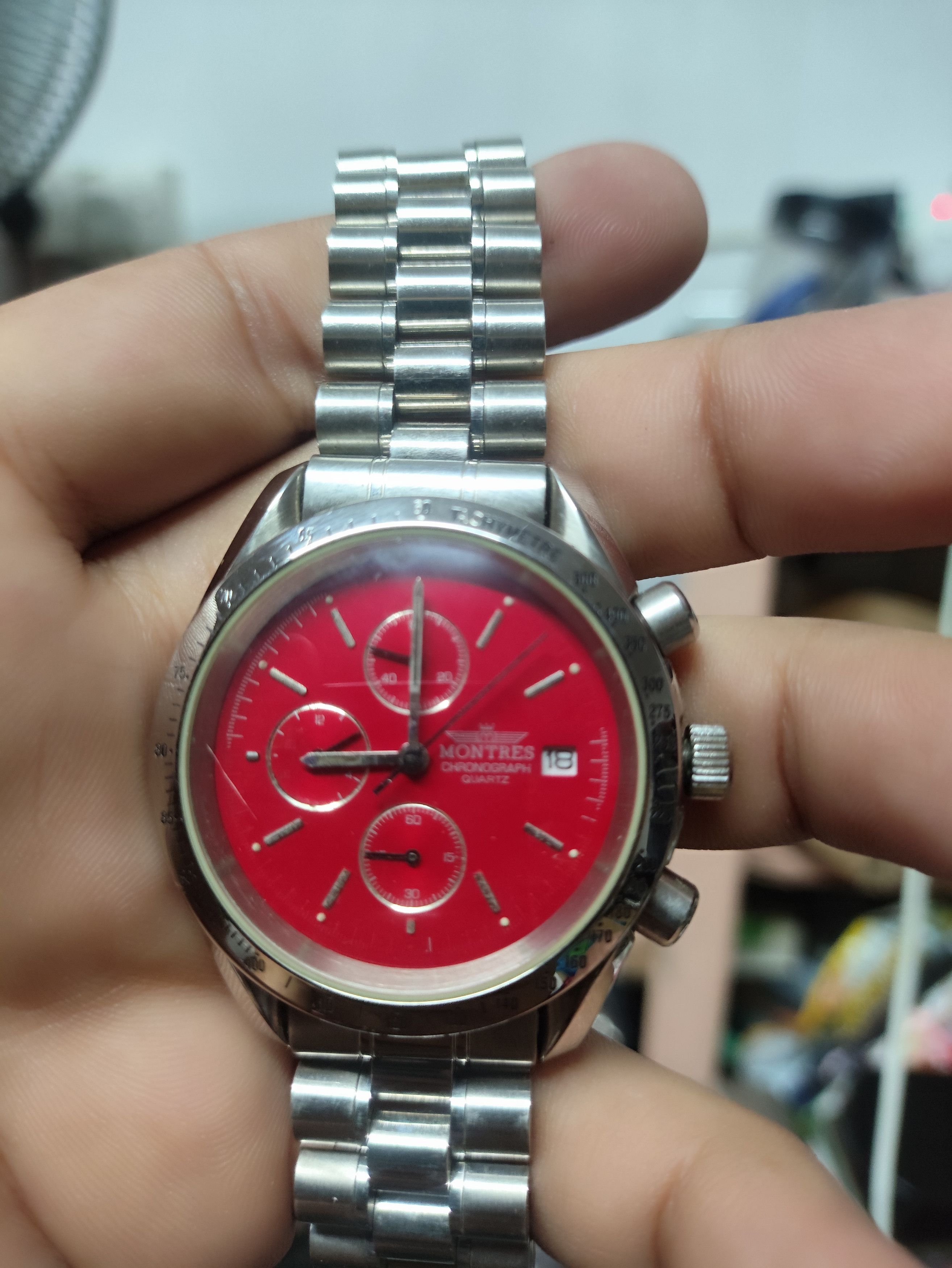Vintage Montres 68189 Monster Red Chronograph watch (Need Service) Size ONE SIZE - 4 Thumbnail