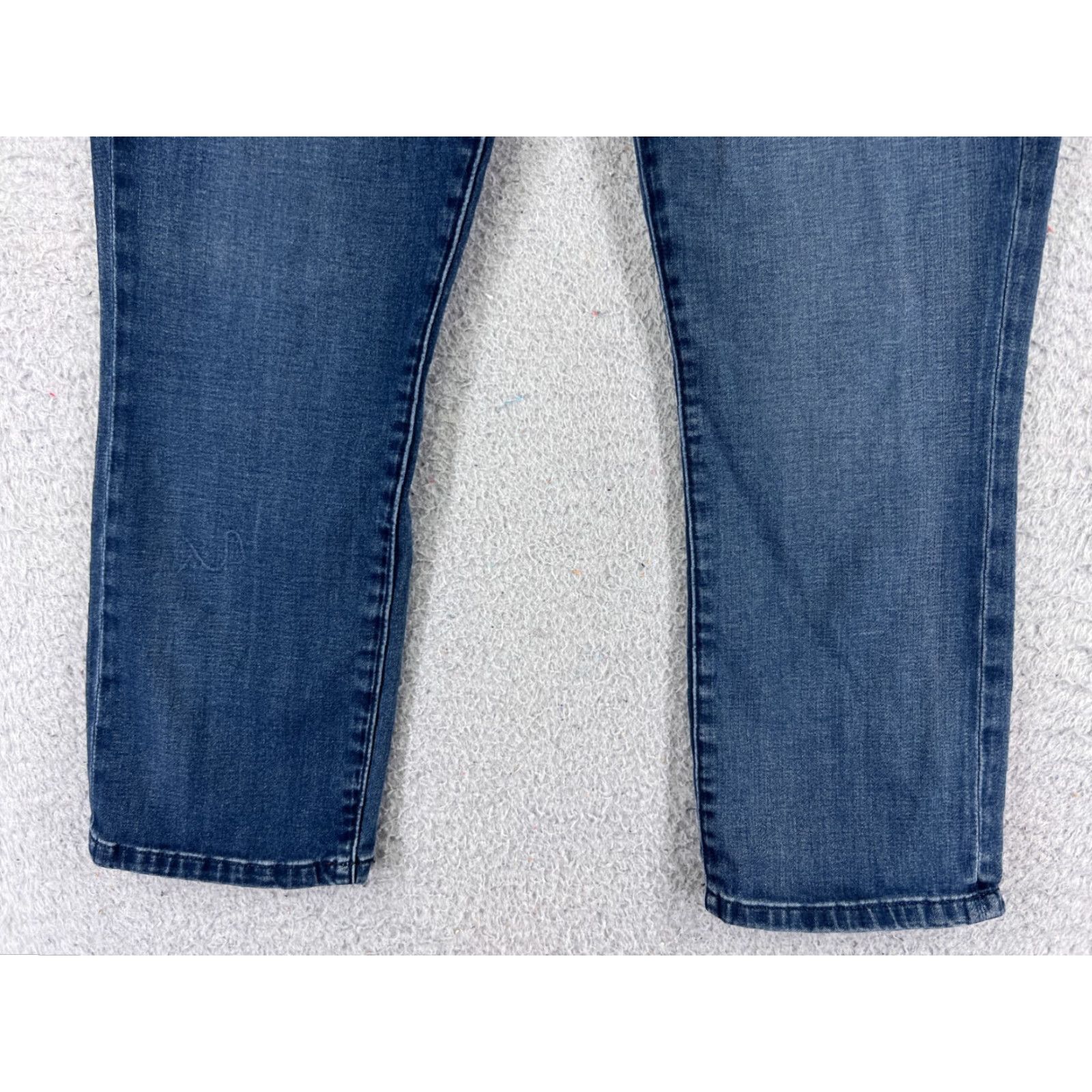 Tommy Hilfiger Tommy Hilfiger Women's Pants Jeans 8 Blue Denim Cropped Straight Mid Rise 28x24 Size 30" / US 8 / IT 44 - 2 Thumbnail