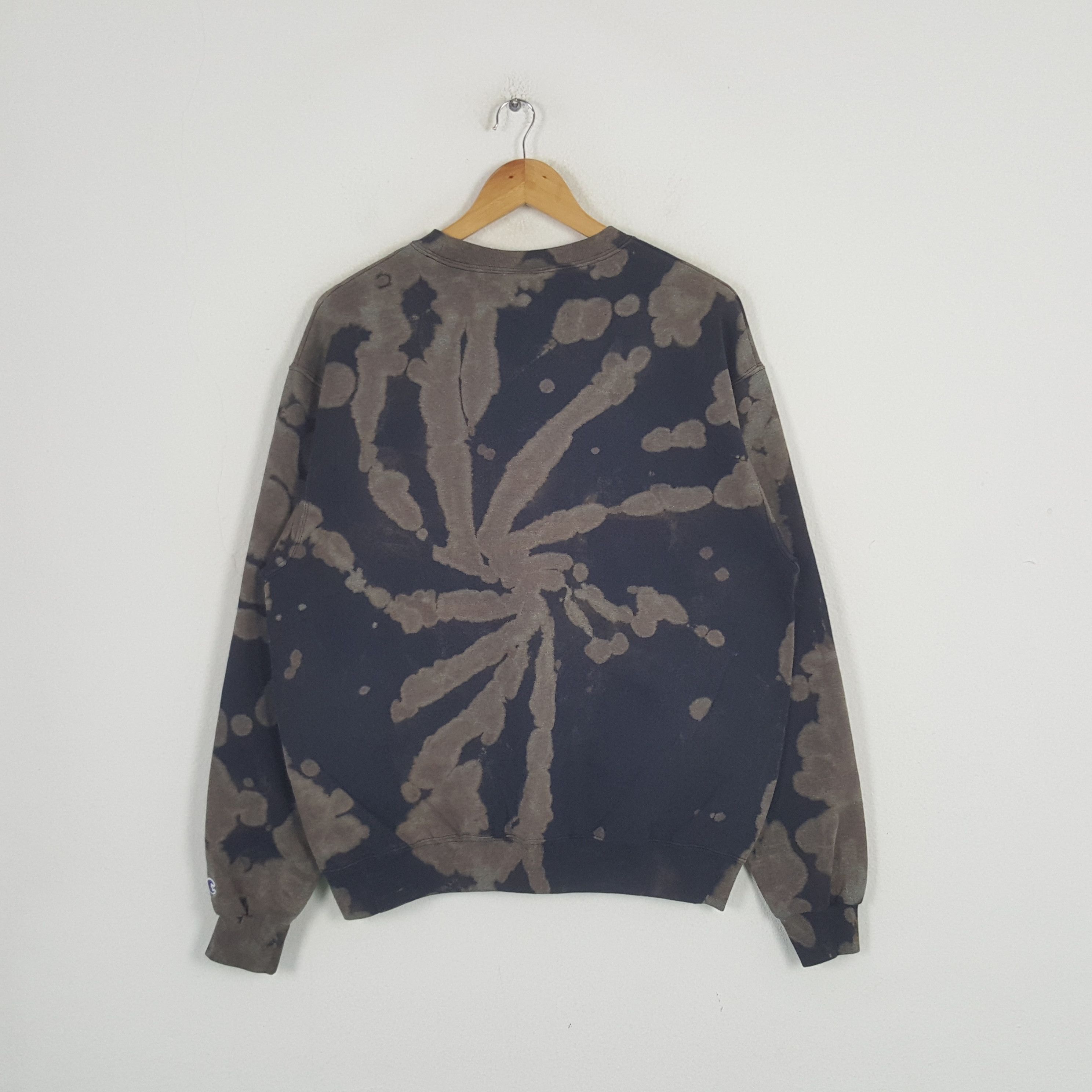Champion Vintage West Virginia Football Tie-dye Sweatshirt C283N28 Size US L / EU 52-54 / 3 - 3 Thumbnail