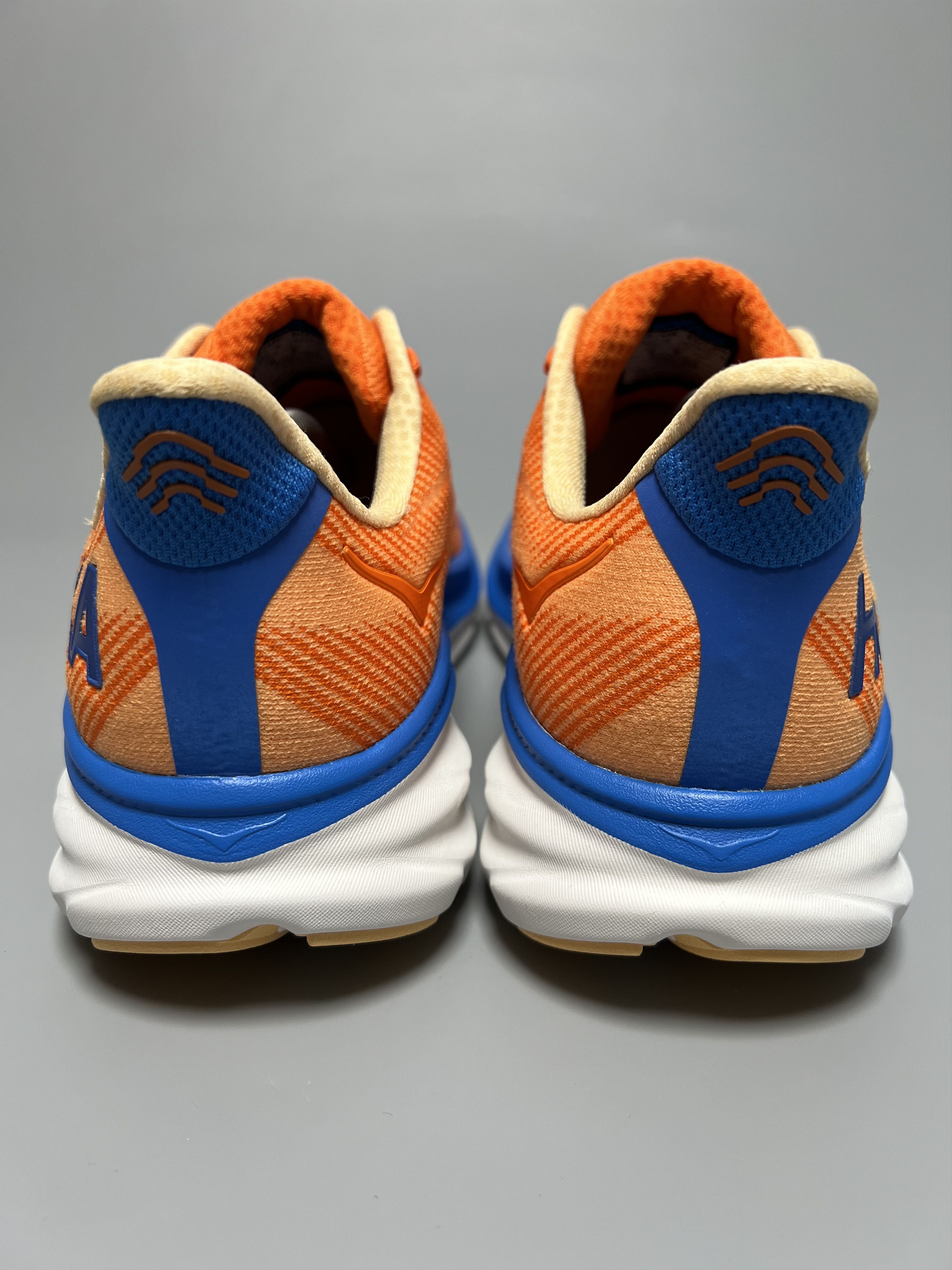 Hoka 9.5D Hoka One One Clifton 9 Men's Running Shoes Walking Gym Size US 9.5 / EU 42-43 - 3 Thumbnail