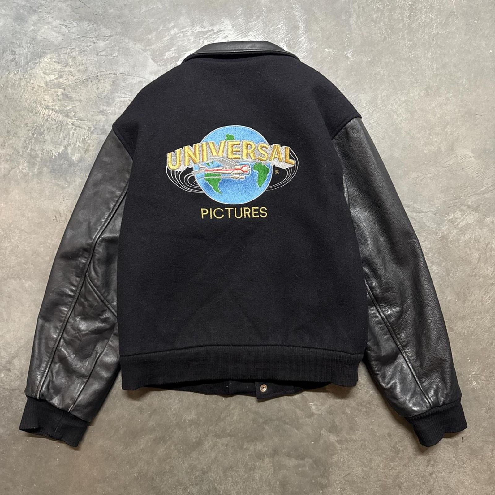 Vintage Vintage 80s 90s Universal Pictures Varsity Leather Jacket Size US S / EU 44-46 / 1 - 1 Thumbnail