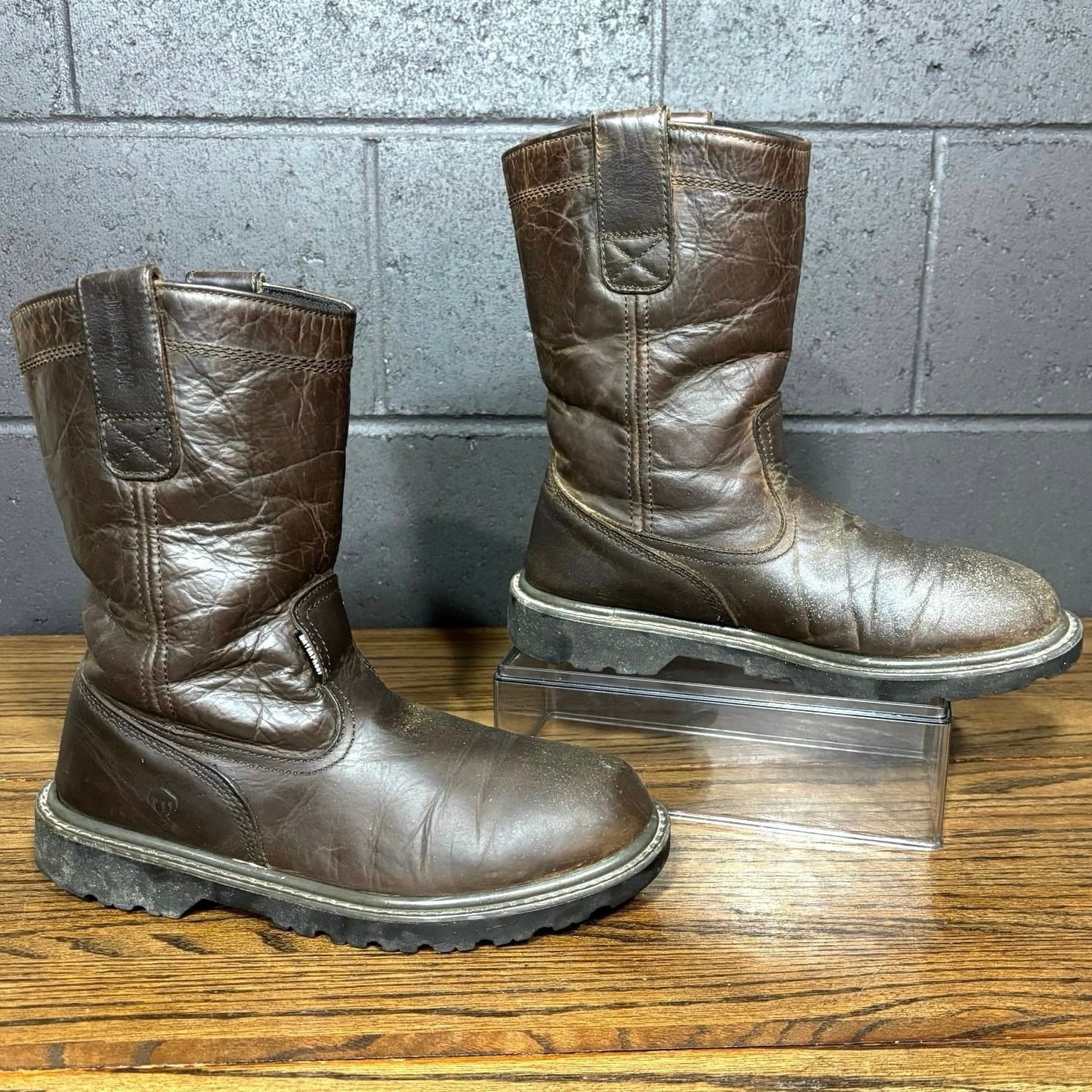 Wolverine Wolverine Men’s Brown Leather Pull On Work Boots 8.5M Size US 10 / EU 43 - 1 Thumbnail