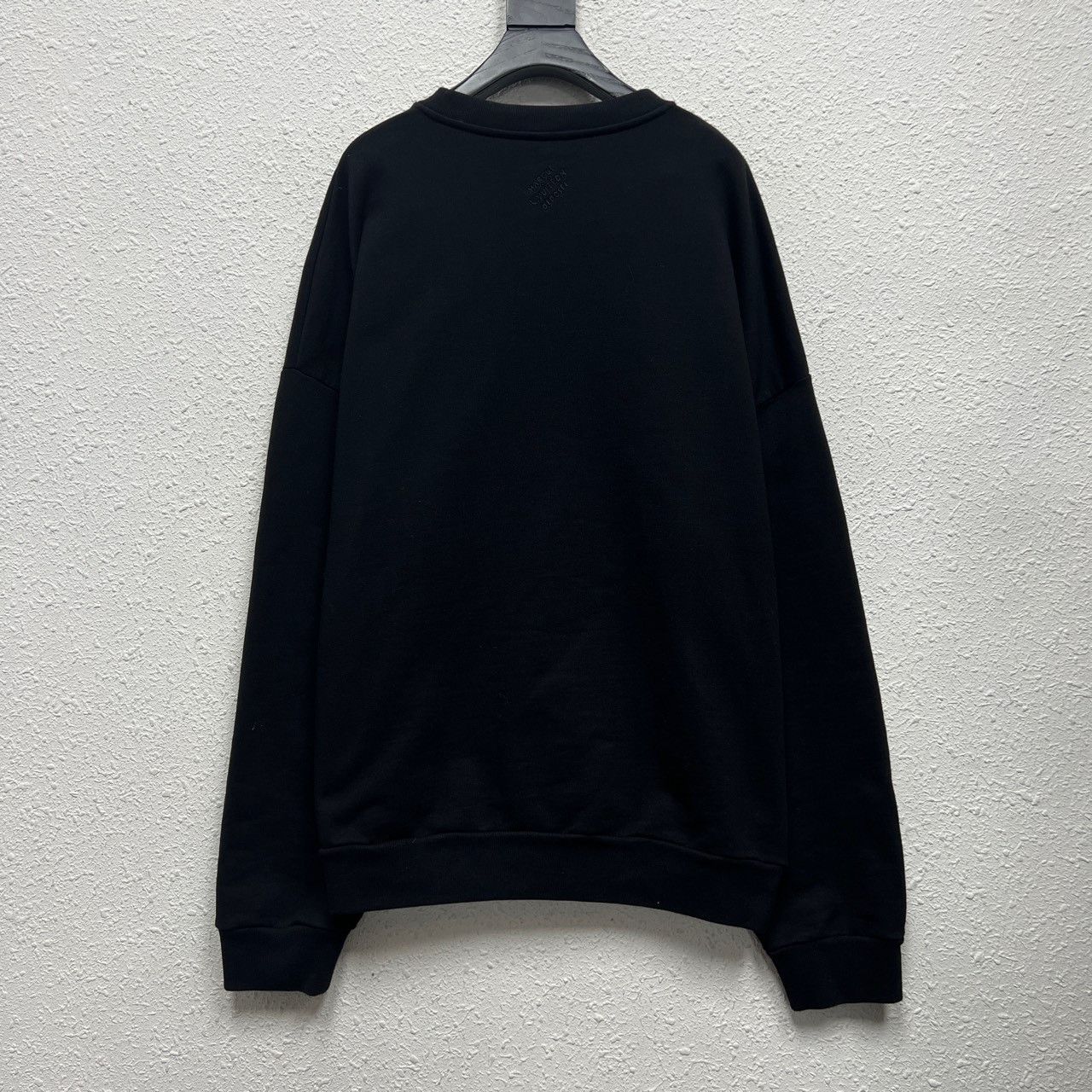 Louis Vuitton Louis Vuitton SS 24 monogrammed crewneck long sleeve sweats Size US XXL / EU 58 / 5 - 5 Thumbnail