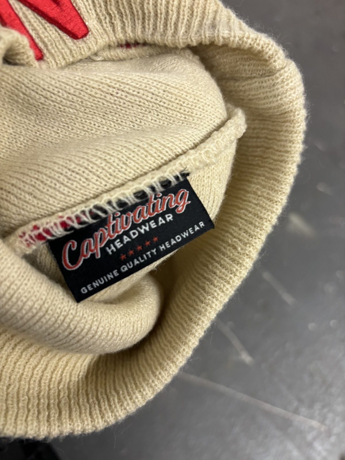 NCAA × Vintage Vintage Nebra Huskers beanie Size ONE SIZE - 4 Thumbnail
