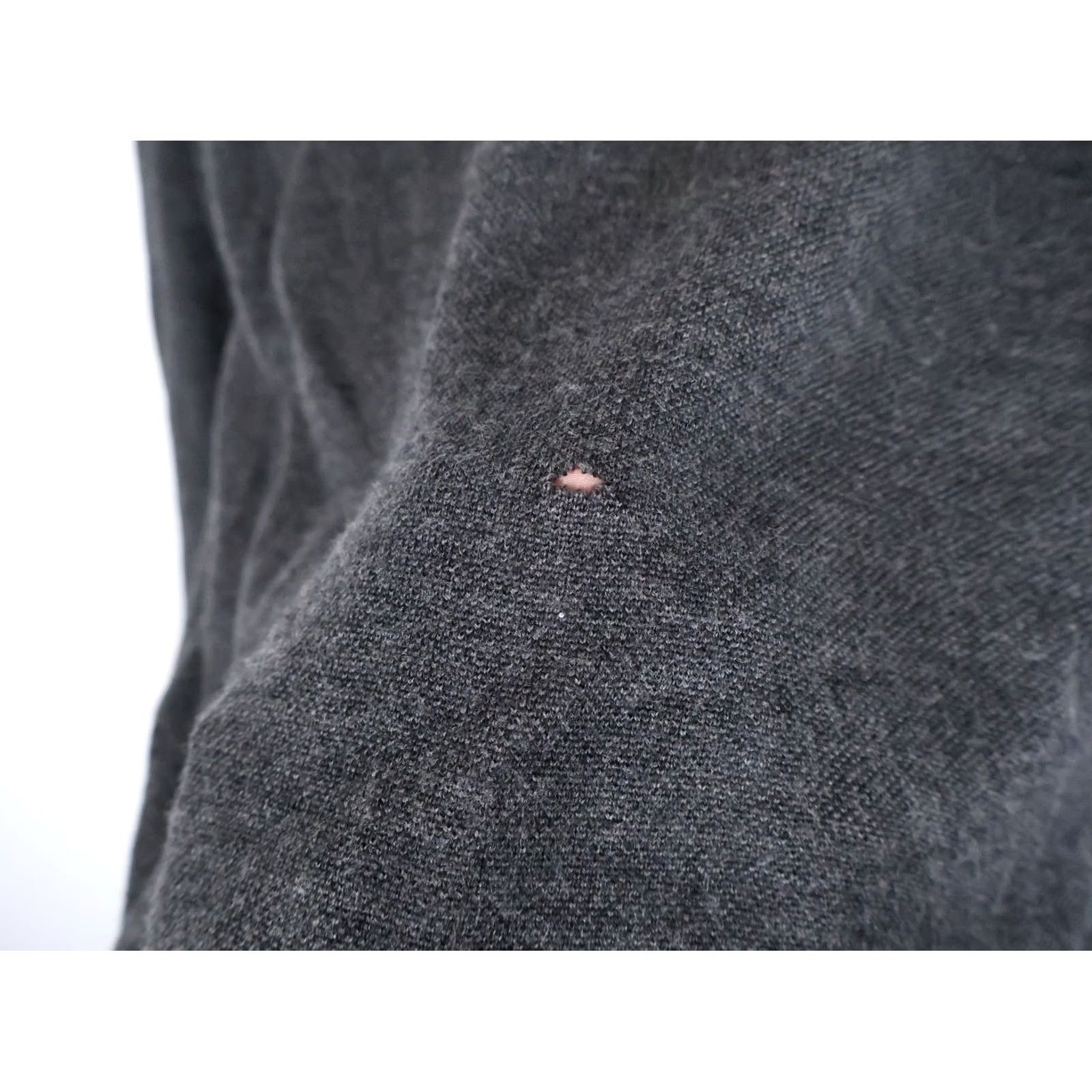 Polo Ralph Lauren Polo Ralph Lauren Sweater Shirt Mens Large Gray Lightweight Merino Wool Knit Pullover Long Sleeve Collared Casual Vintage: No Embroidered Details Size US L / EU 52-54 / 3 - 4 Thumbnail
